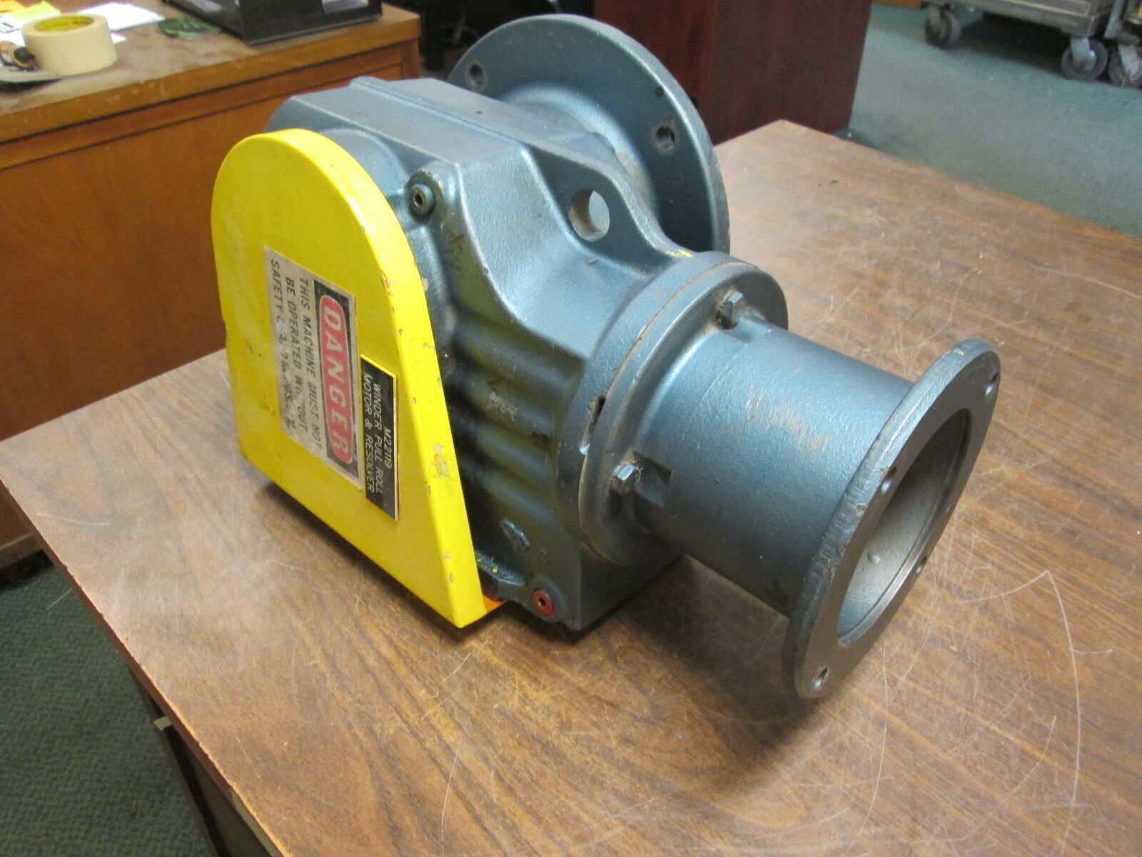 SEW-Eurodrive Gear KAF67LP56 Ratio 90.04:1 6370 in/lb Torque Used
