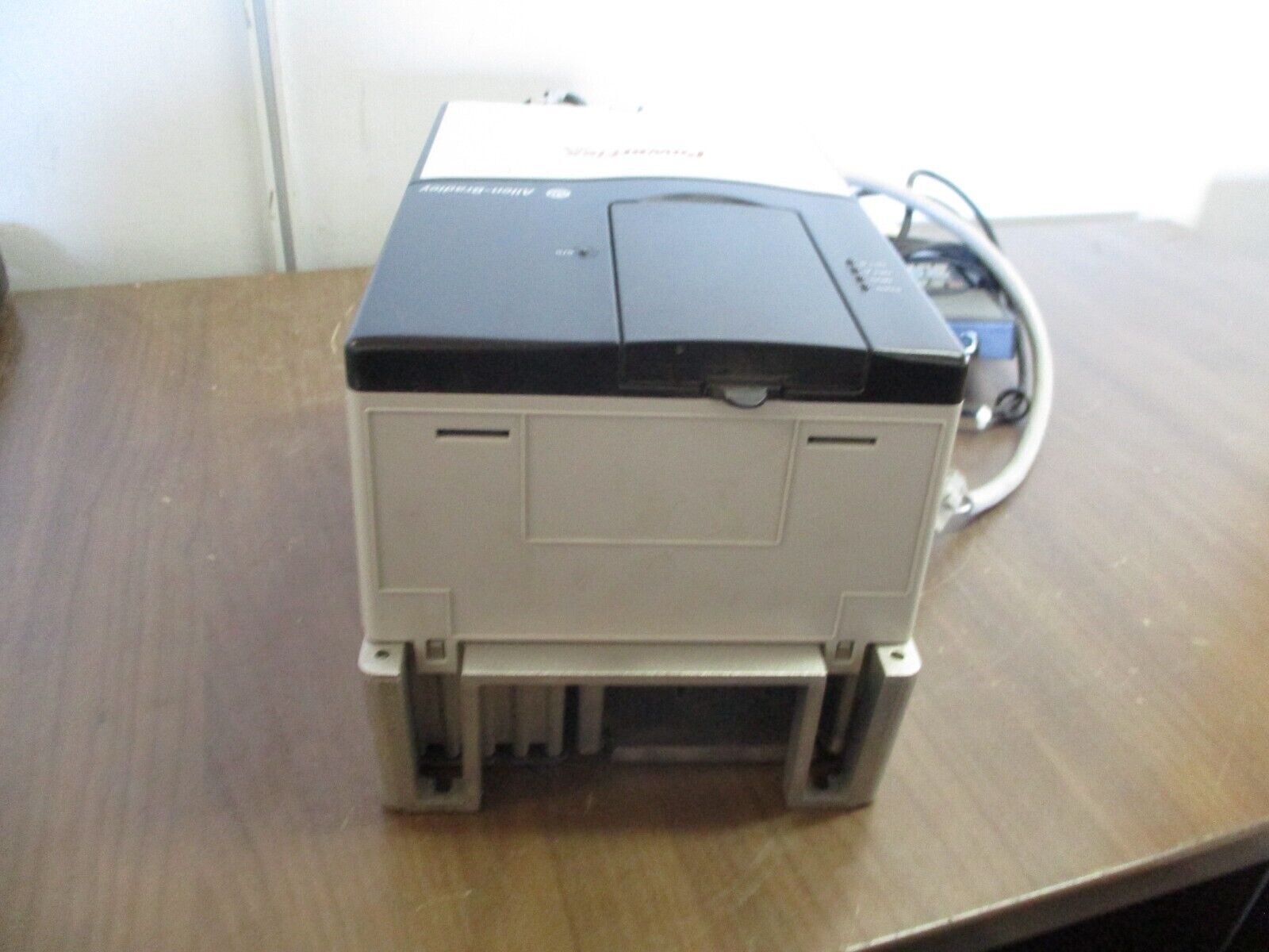 Allen-Bradley PowerFlex 70 AC Drive 20A D 011 A 0 AYNANC0 7.5HP 3Ph Used