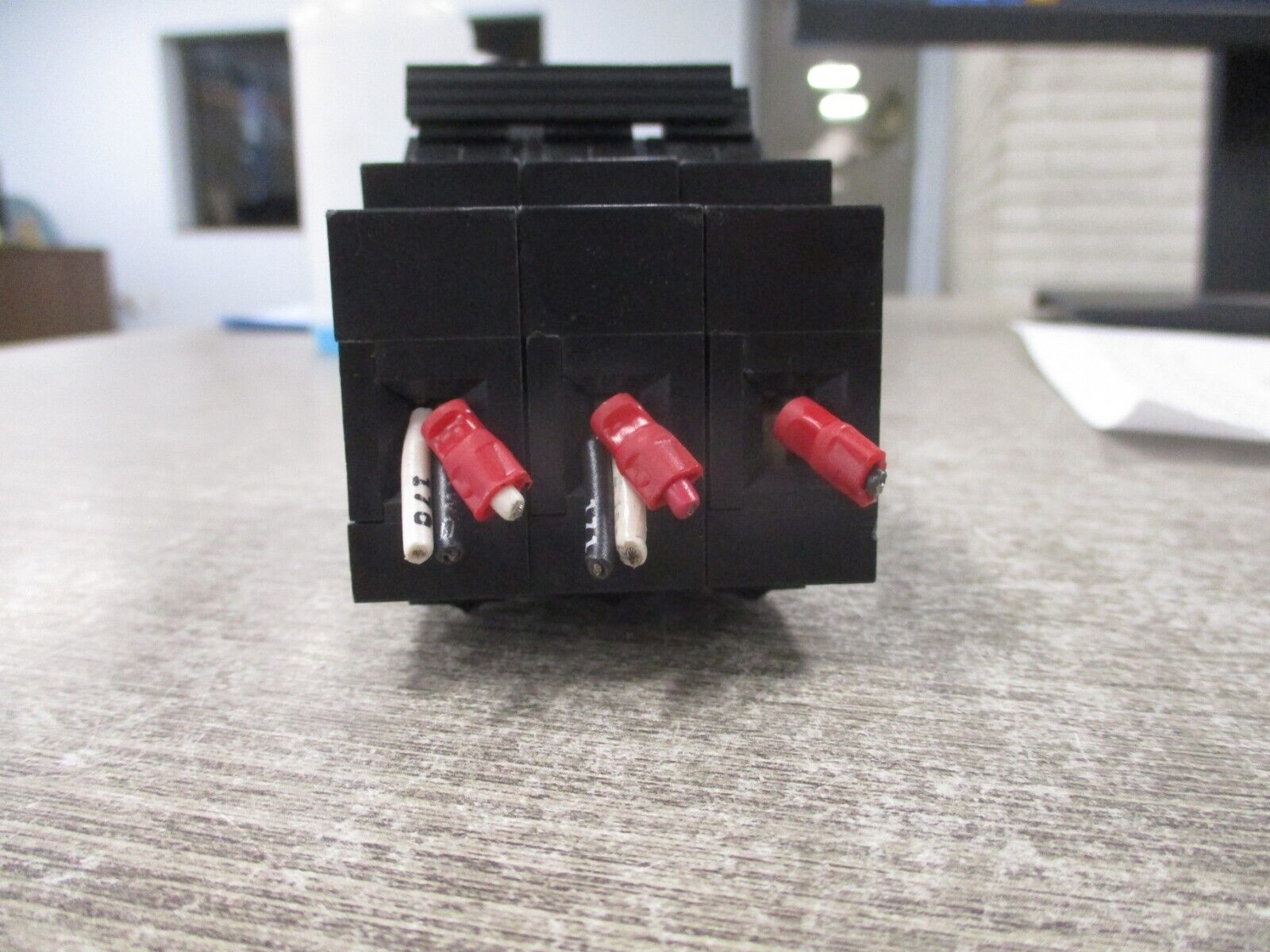 Ferraz Fuseholder ST 10 M81 224 30A 600V 3P Used