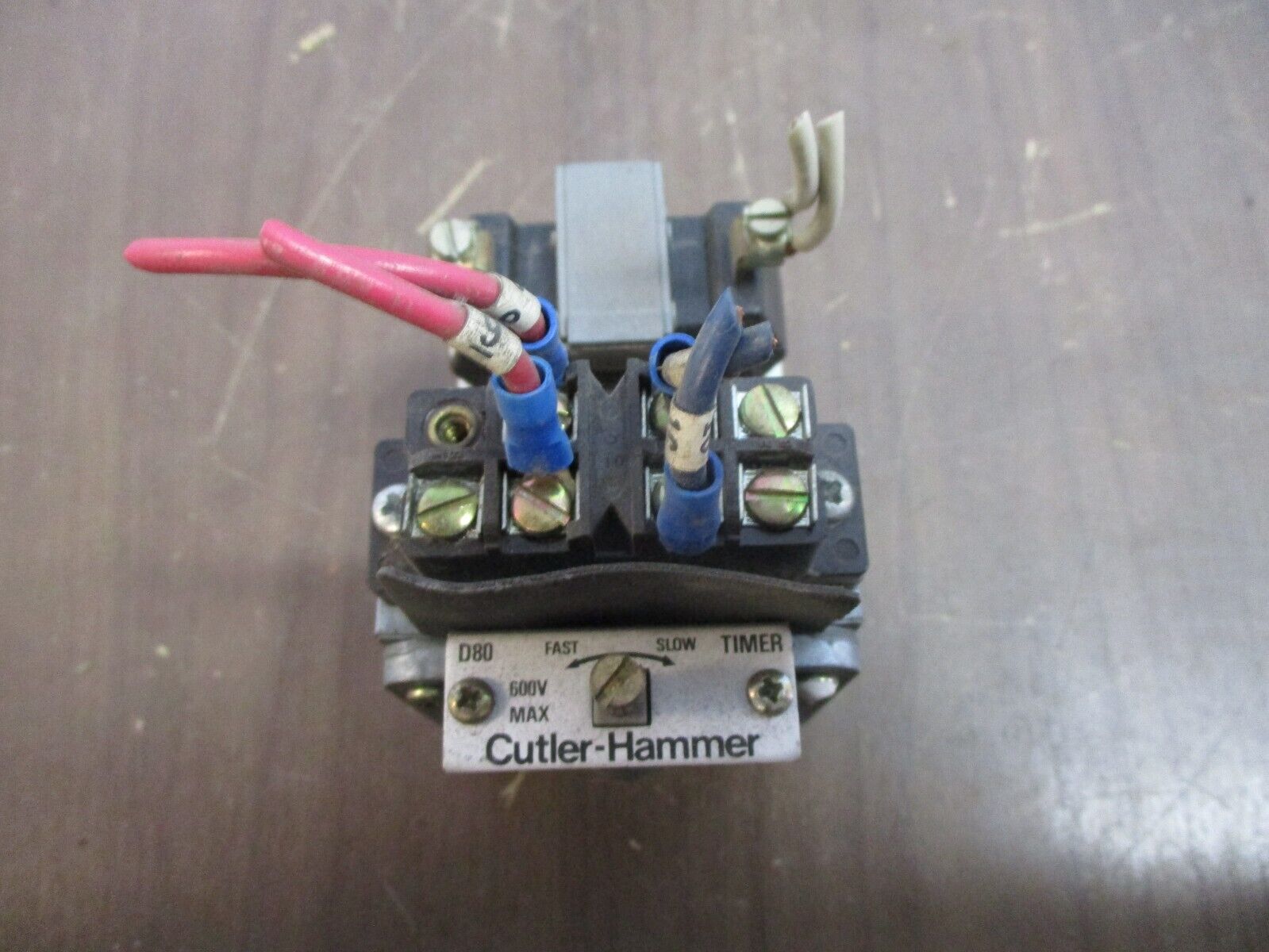 Cutler-Hammer Pneumatic Timer D80N 120V Coil Used