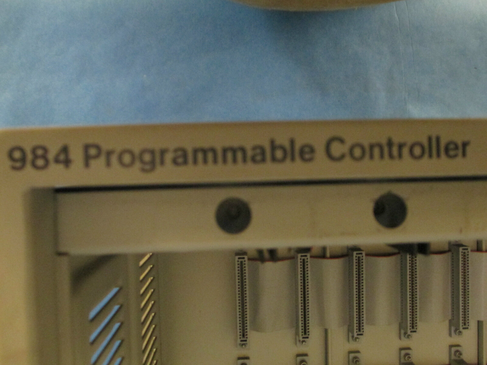 Modicon PLC 8 Slot Rack, AS-P933-007, 984 Programmable Controller