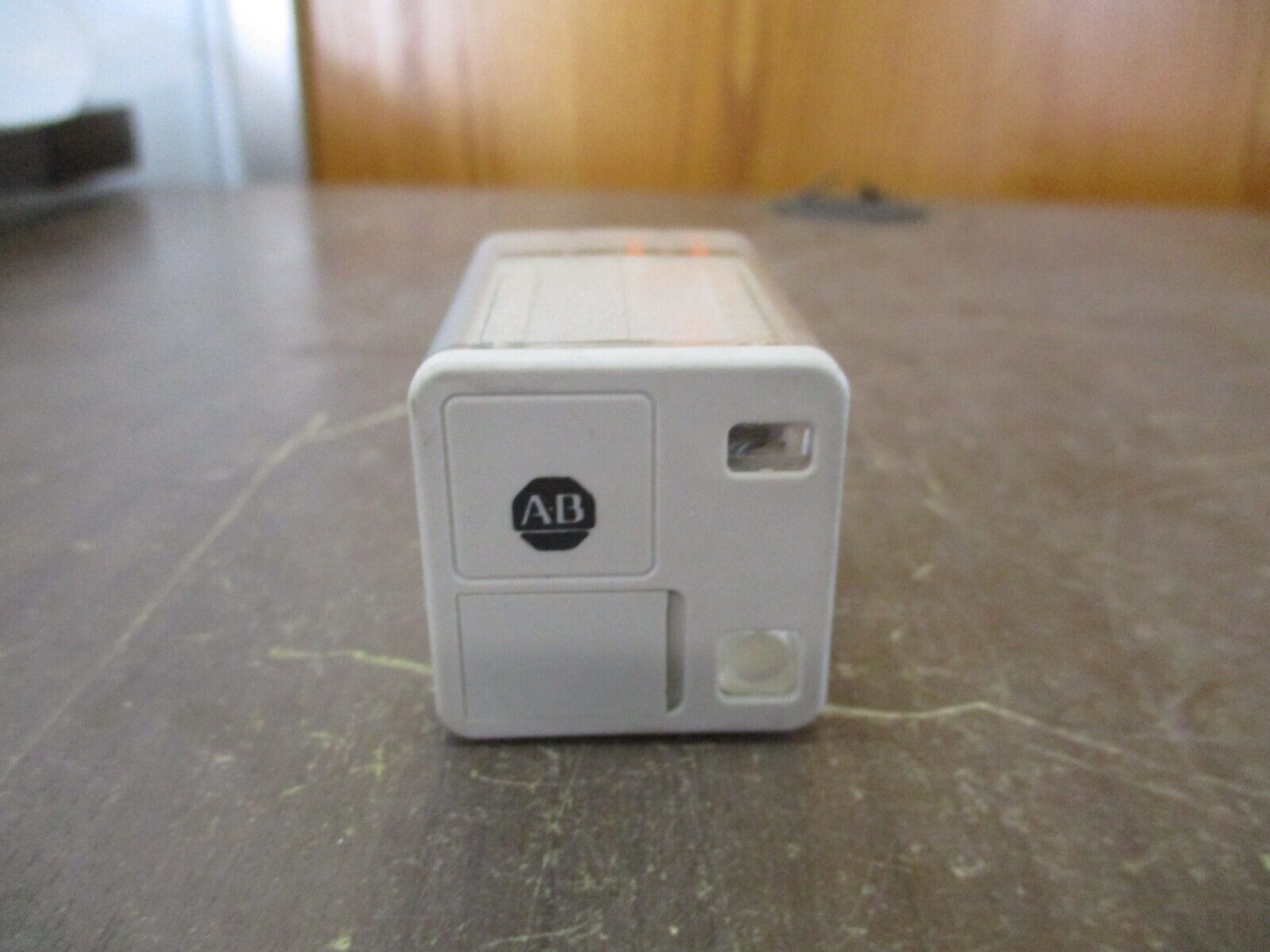 Allen-Bradley Relay 700-HB33A1 Ser. B 120V Coil *Lot of 4* Used