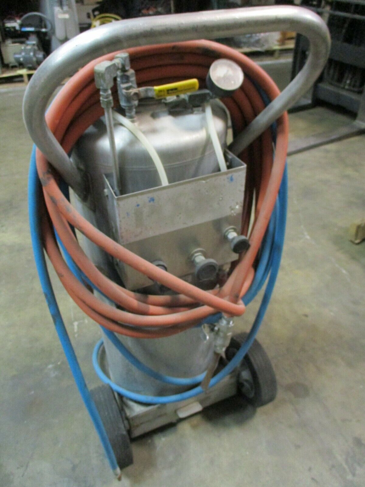 DBS Manufacturing Stainless Steel Pressurized Sprayer W711 Used