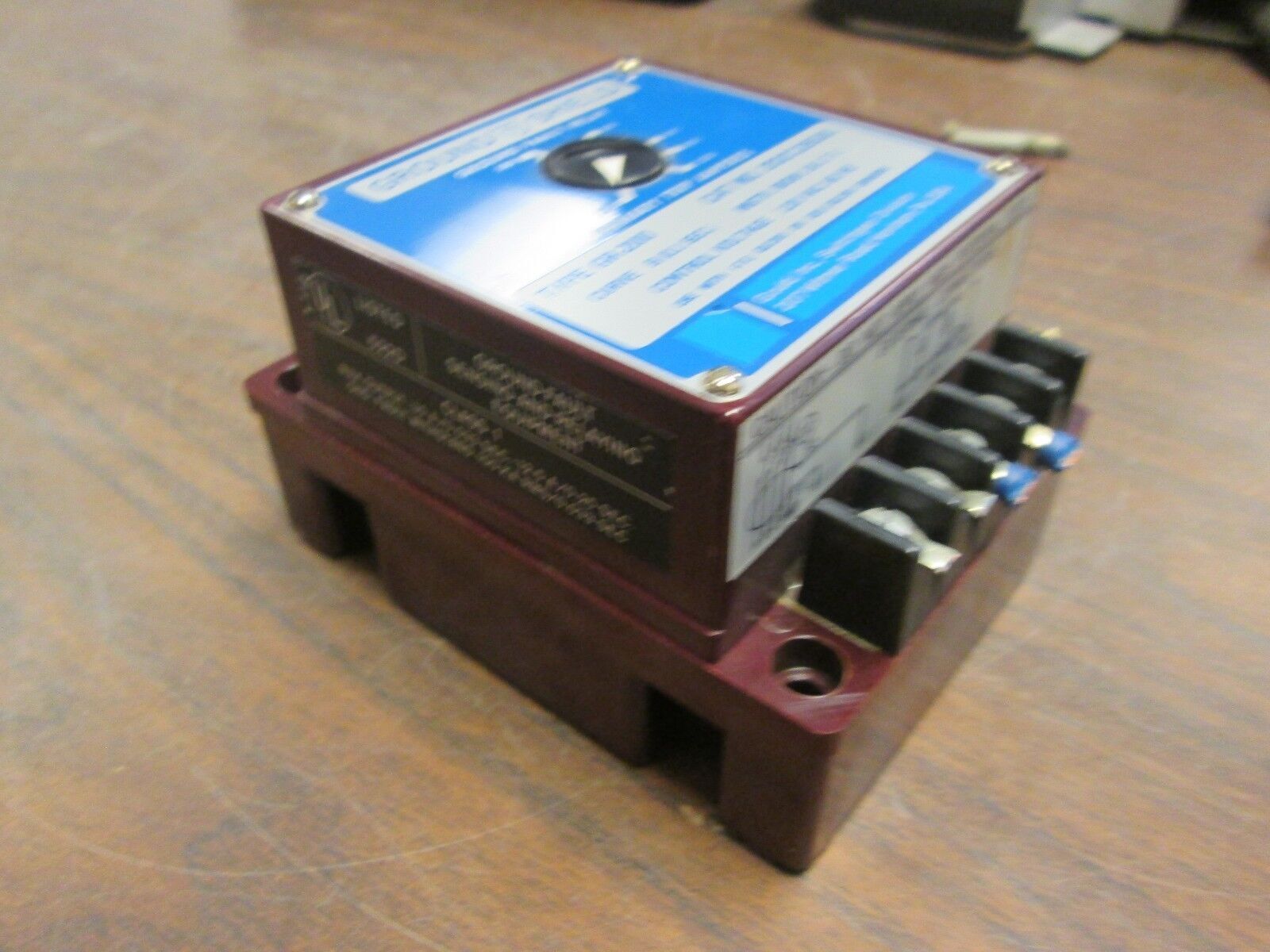 Gould Type GR-200 Ground Shield Ground Fault Relay 202C1261UL 120V 60Hz Used