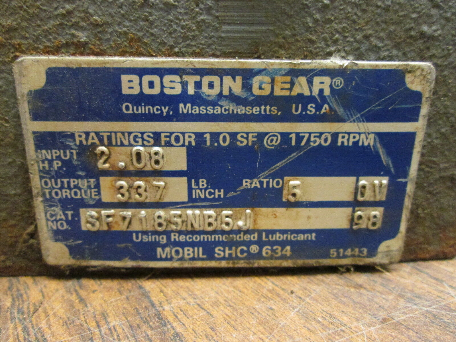 Boston Gear Reducer SF7185NBSJ Ratio 5:1 2.08HP In 337Lb/in Torque Out Used