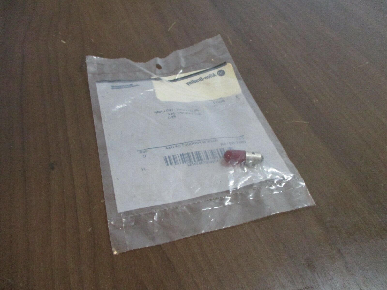 Allen-Bradley Pilot Light LED Lamp 800T-N319R Ser. C 24V Red New Surplus