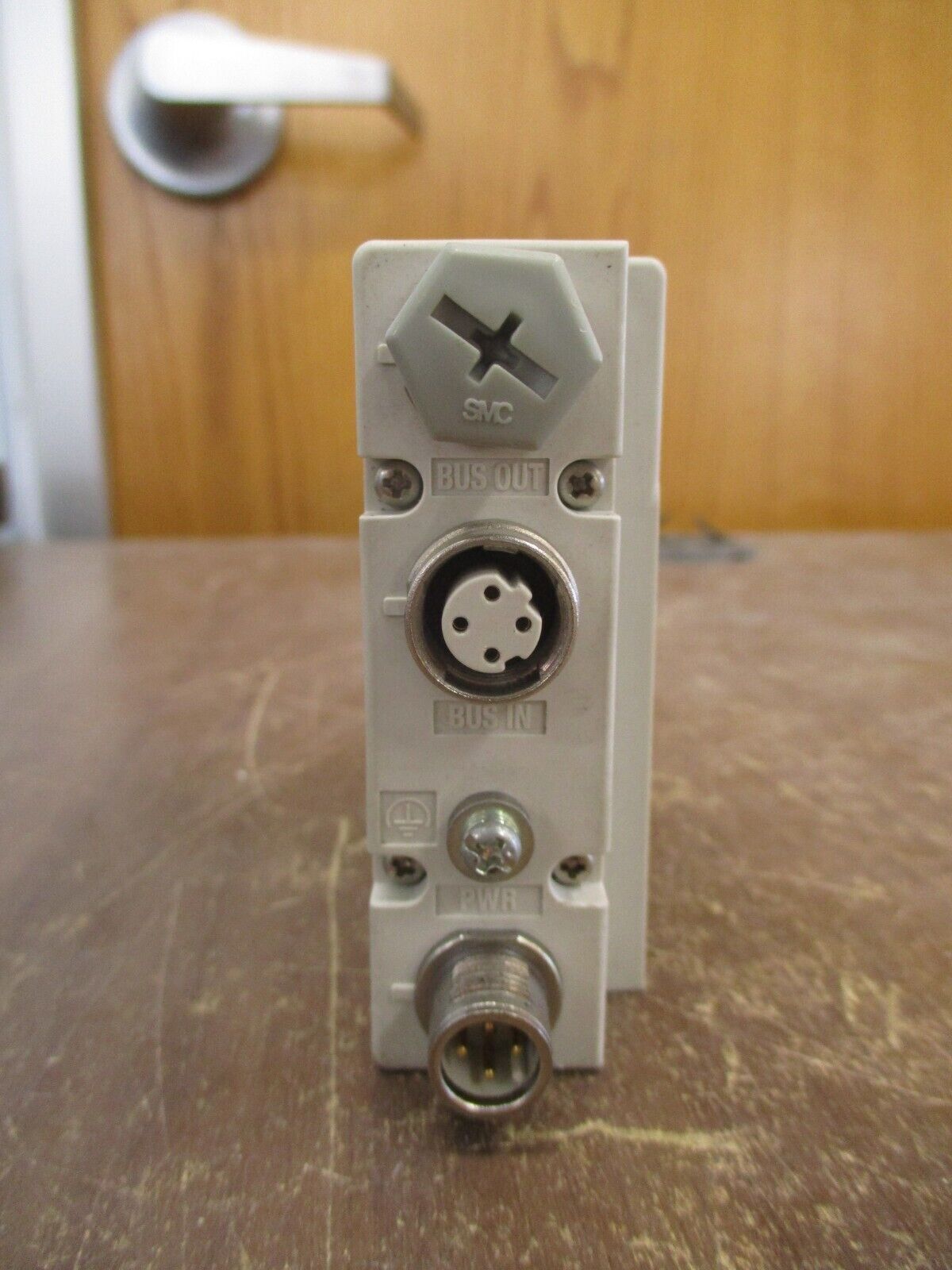 SMC Ethernet/IP SI Unit EX260-SEN1 24VDC 32PT Used