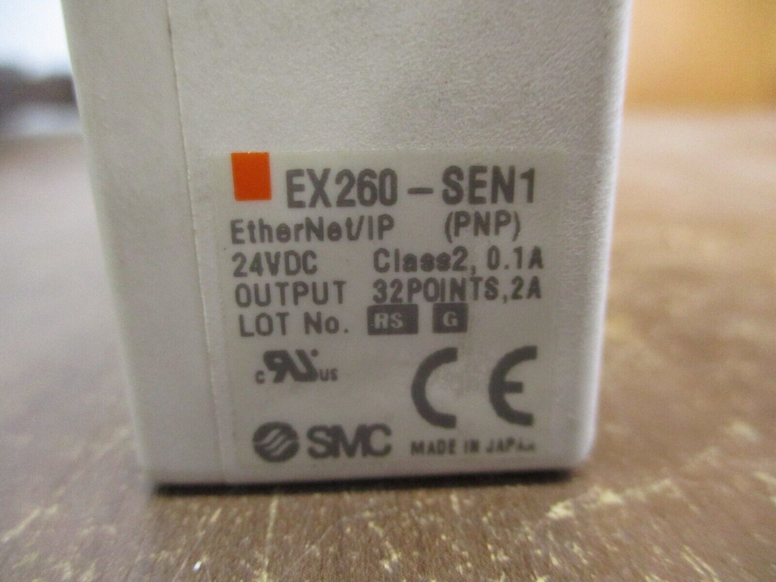 SMC Ethernet/IP SI Unit EX260-SEN1 24VDC 32PT Used