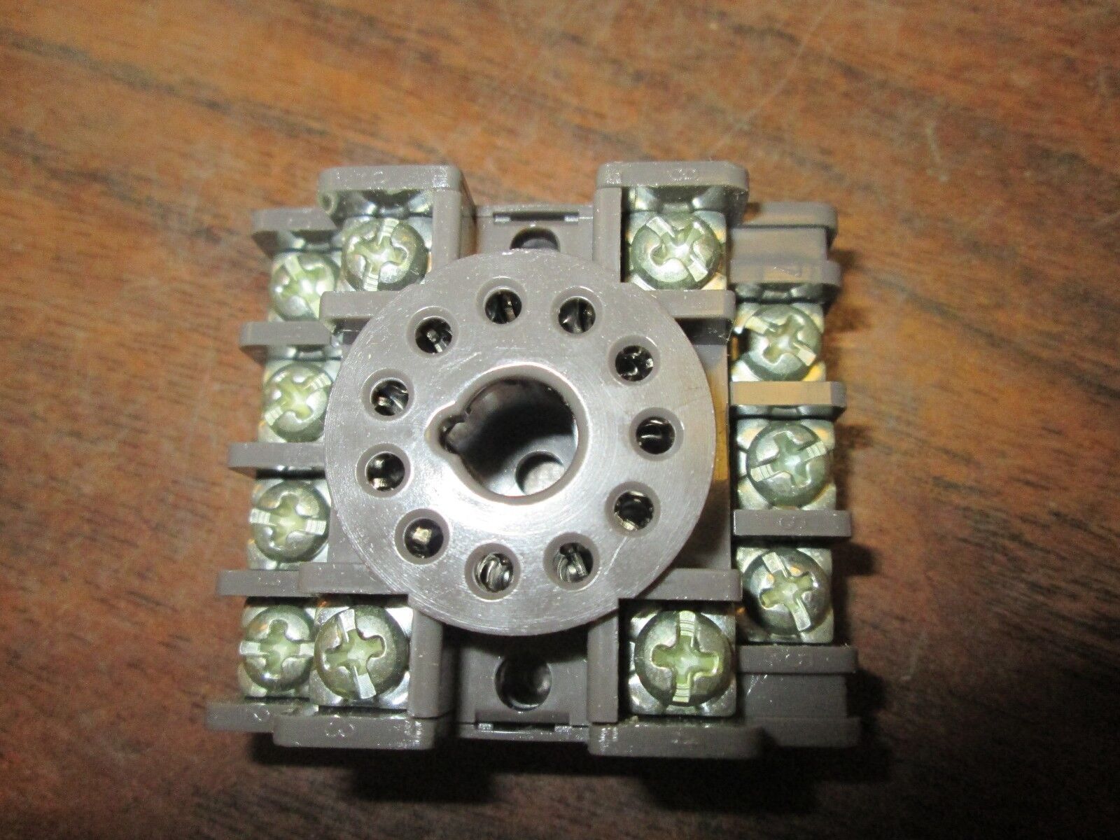 Square D Relay Socket 8501 NR6 11-Pin Lot of 4 New Surplus