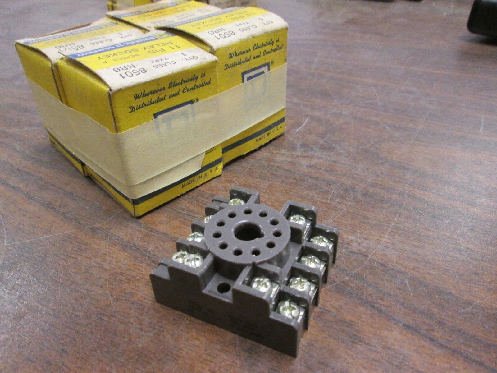 Square D Relay Socket 8501 NR6 11-Pin Lot of 4 New Surplus