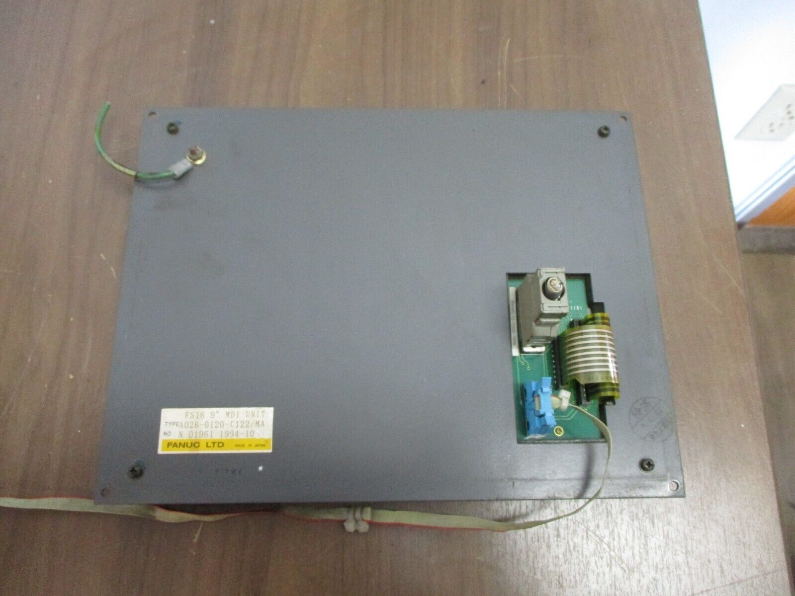 Makino / Fanuc Professional 3 Panel & MDI Unit A02B-0120-C122/MA Used