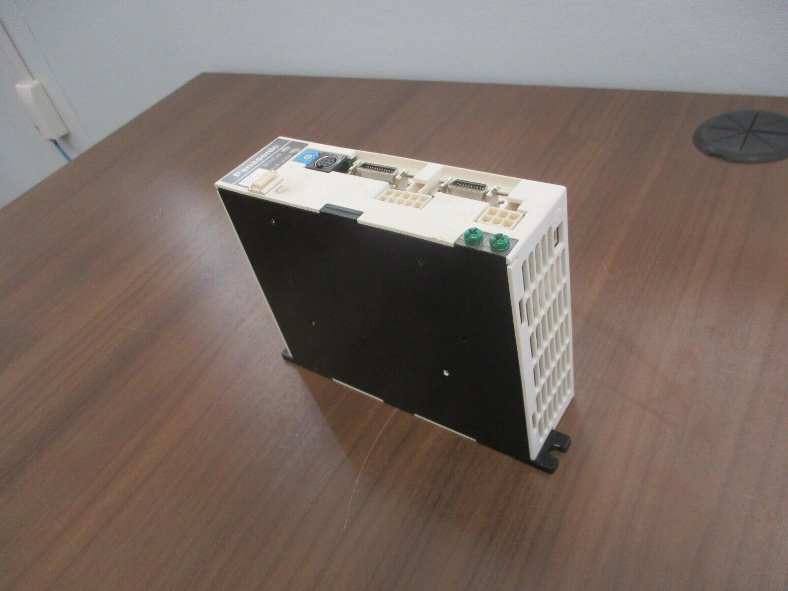 Panasonic AC Servo Driver MUDS023A1A Encoder: 2500P/r Used