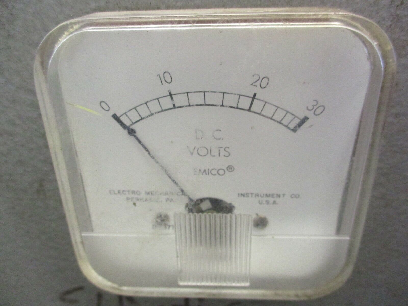 La Marche ConstaVolt Float Battery Charger A46-10-24V *Broken Volt Meter* Used