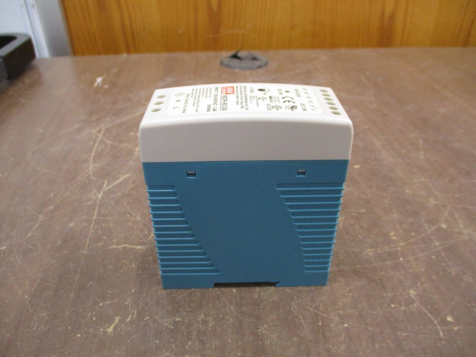 Mean Well Power Supply MDR-60-24 Input: 100-240VAC 1.8A 50/60Hz Used