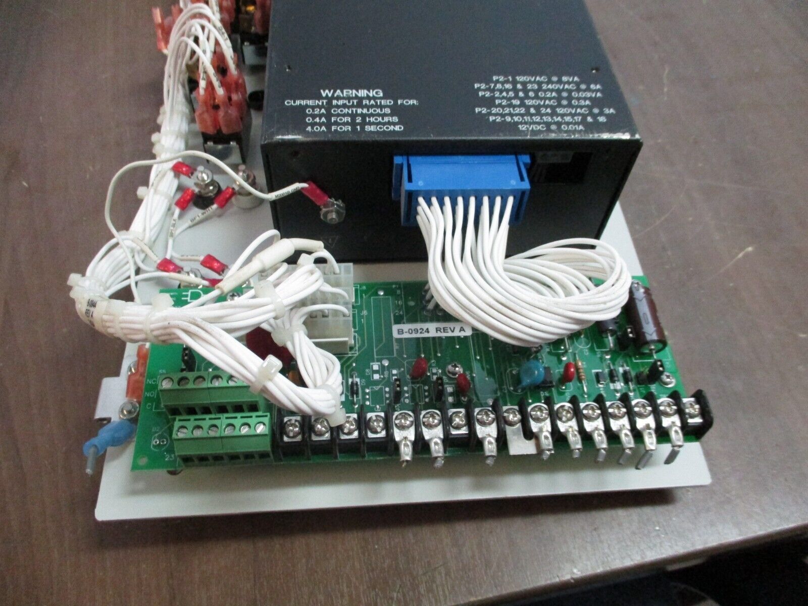 GE GE-2011 Voltage Regulator Control L208G10 F/W: D-0067 V07.08.17 60Hz Used