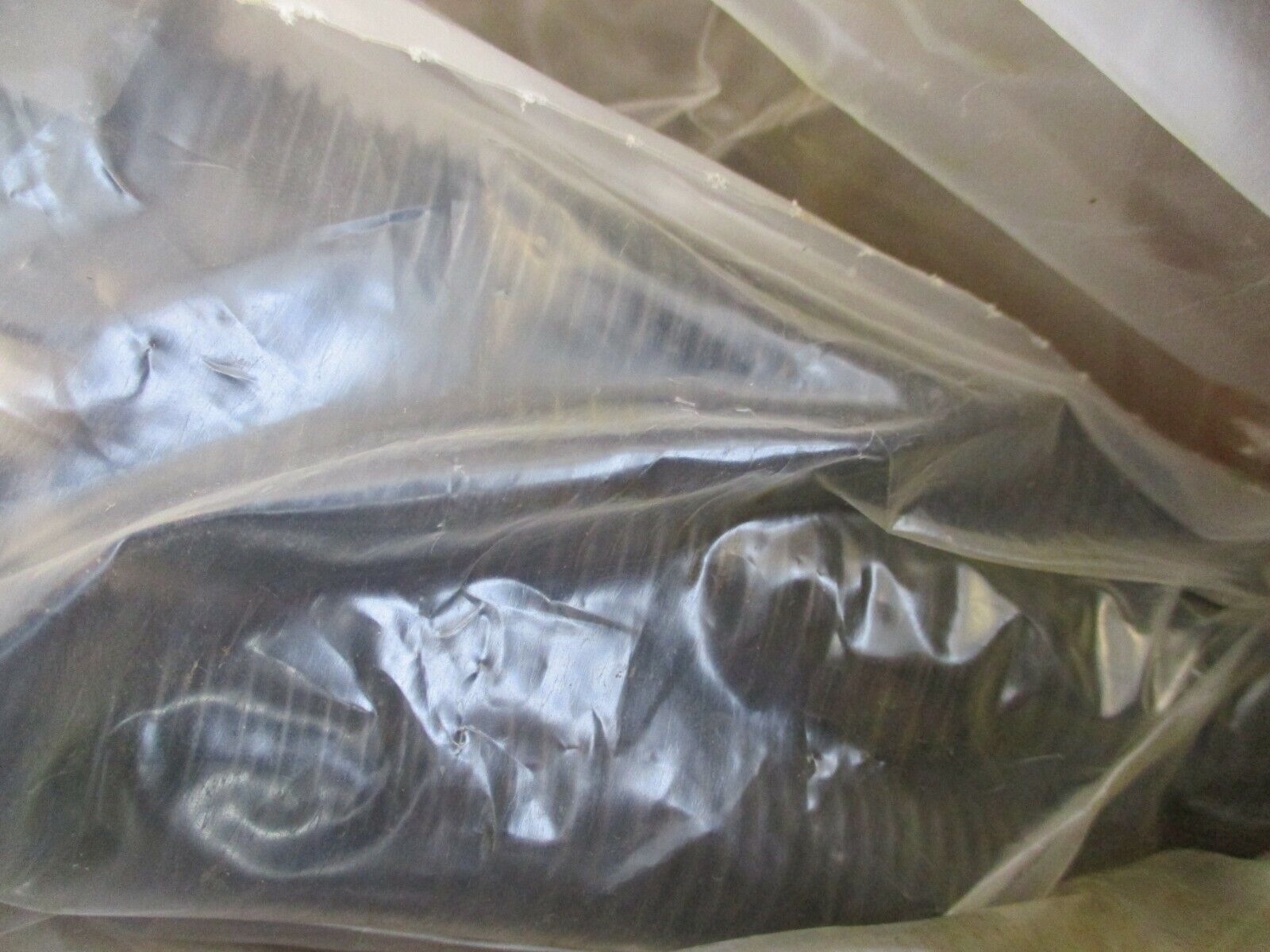 Earnest Hex Head Tap Bolt 695210 Plain Finish 1-8X6 J429 *Box of 3* New Surplus