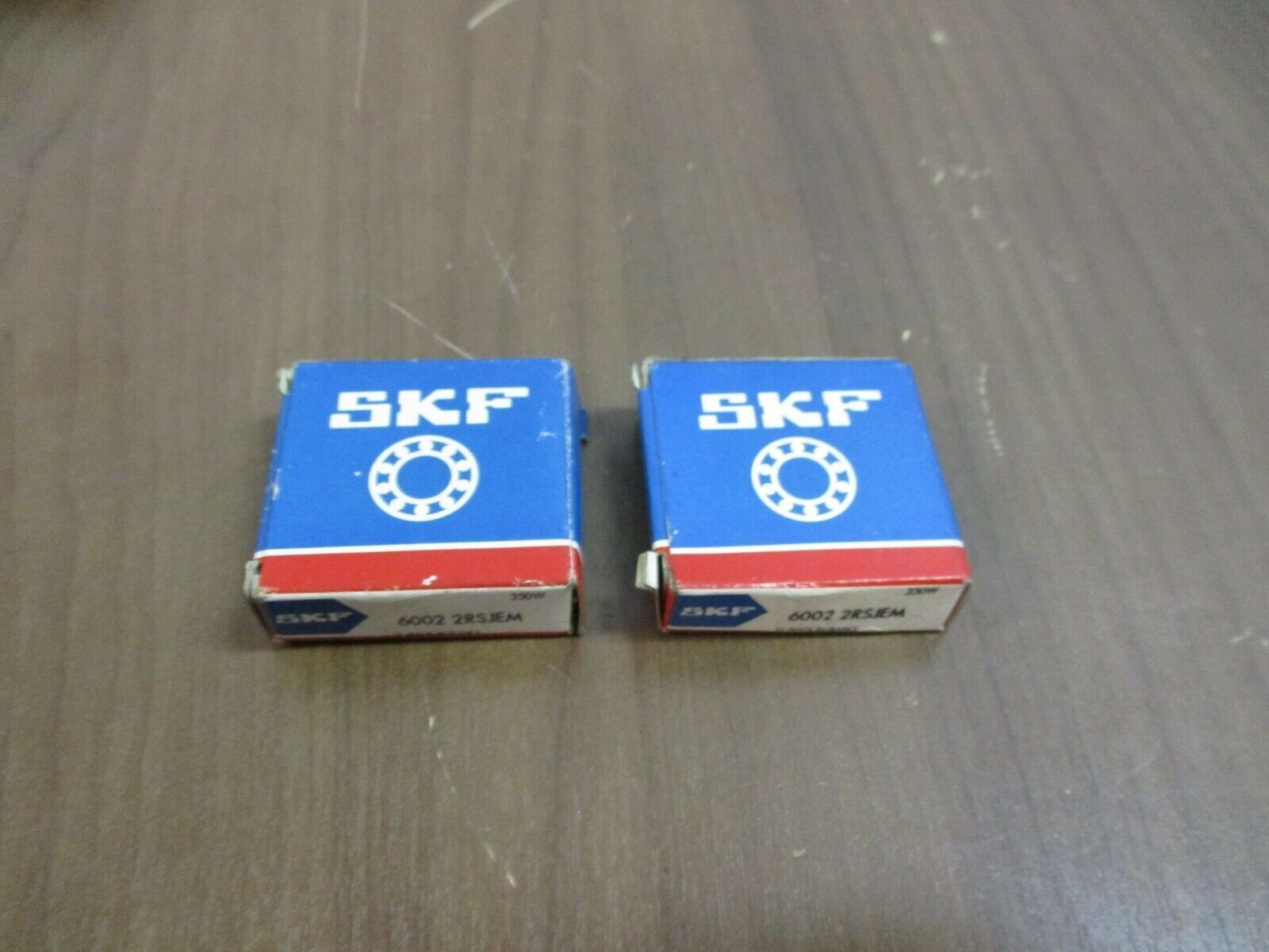 SKF Ball Bearing 6002 2RSJEM *Lot of 2* New Surplus