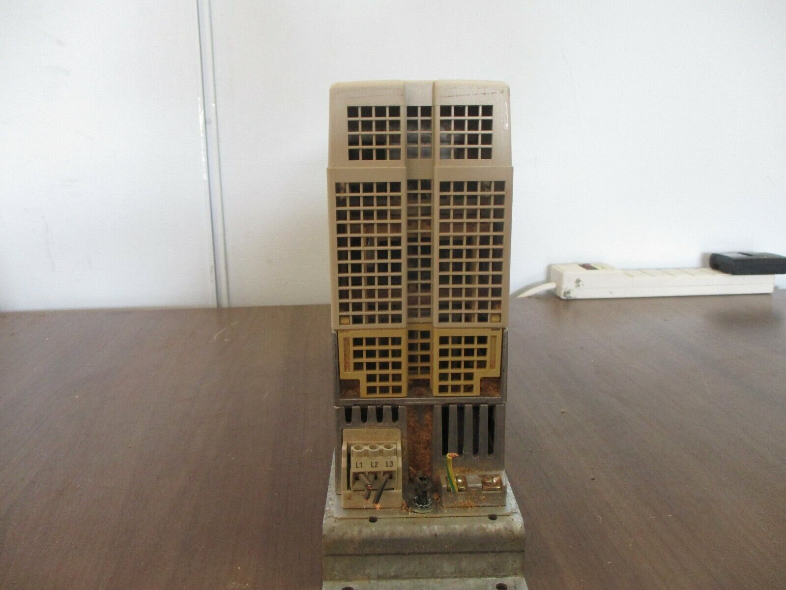 Homag KEB Combivert F4 AC Drive 05 F4 C1D-4A01/1.4 0.37kW/0.5HP 3Ph w/ Keypad