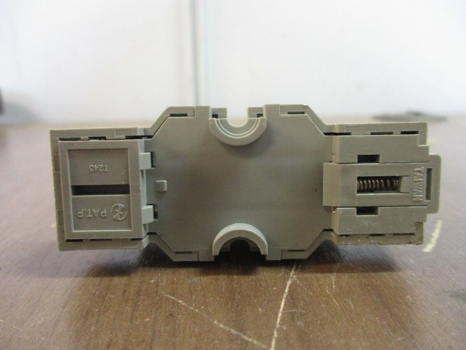 Idec Relay RH2B-ULC 24VAC *Lot of 4* Used