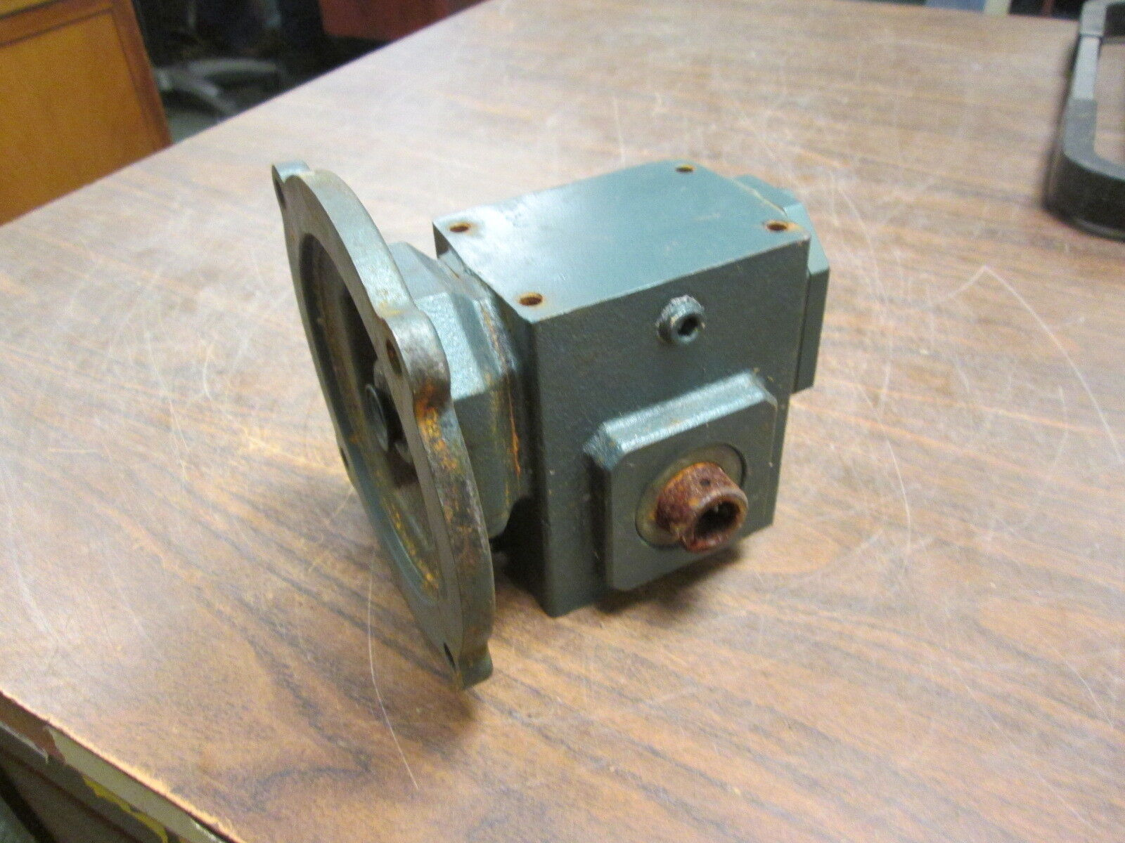 Grove Gear Flexaline Reducer HMQ-213-1 Ratio 30:1 0.328HP In 56C Frame Used