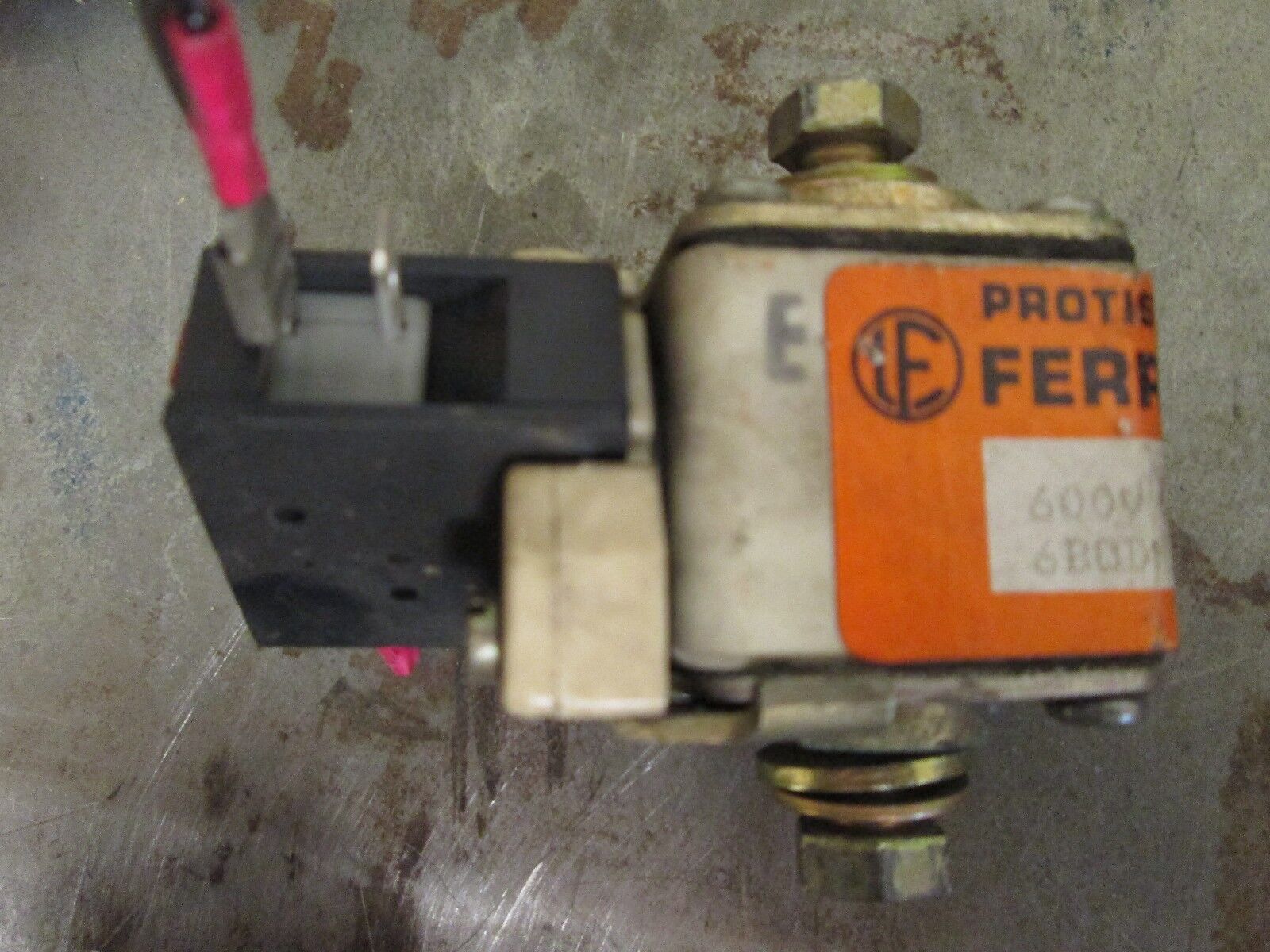 Ferraz Fuse 6BODK C3URGG 30 TC 200 S 200A 600V *Aux. Contact* Used