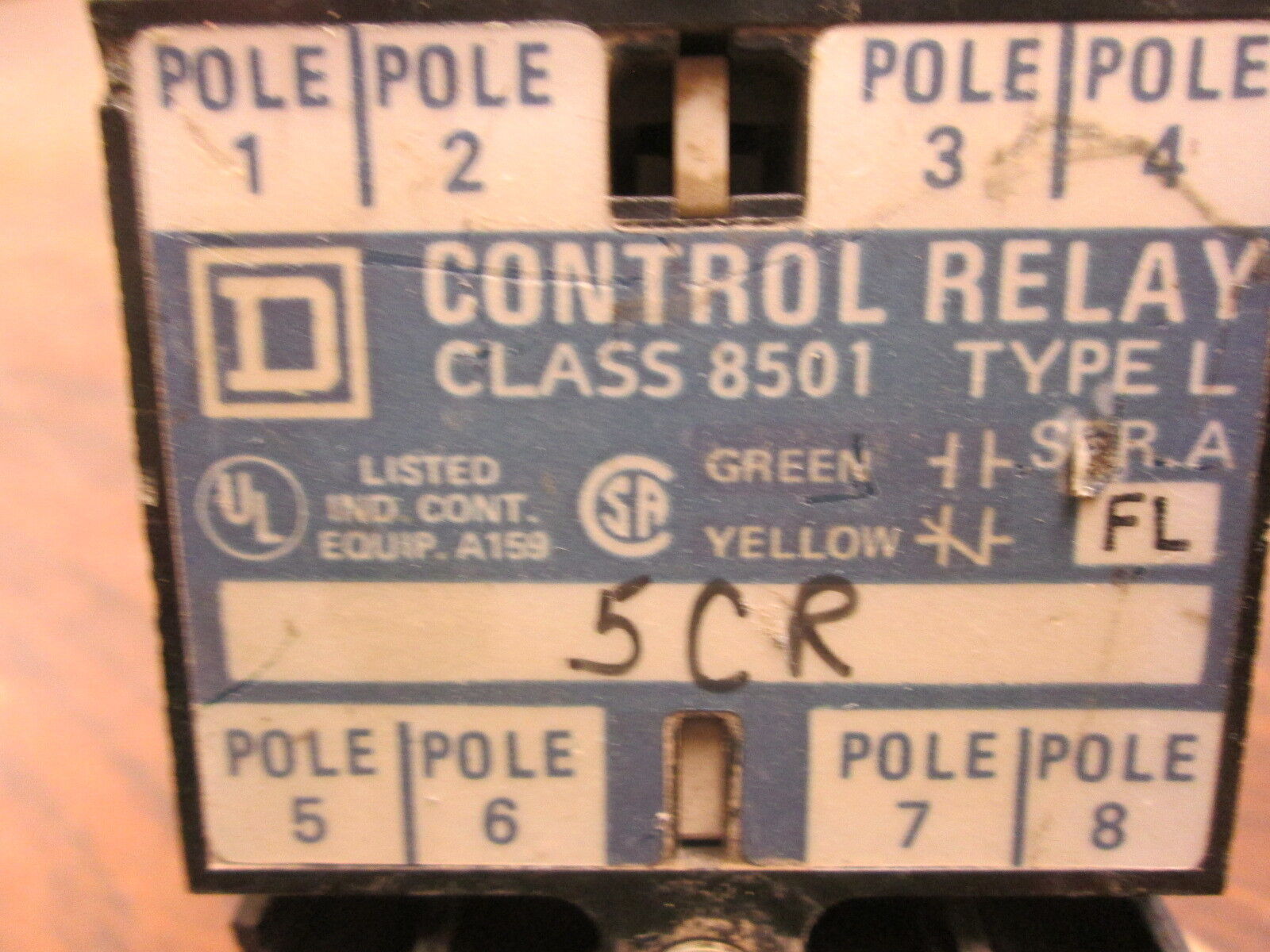 Square D Control Relay 8501 L0-40 120V Coil 8P *Chipped Insulator* Used