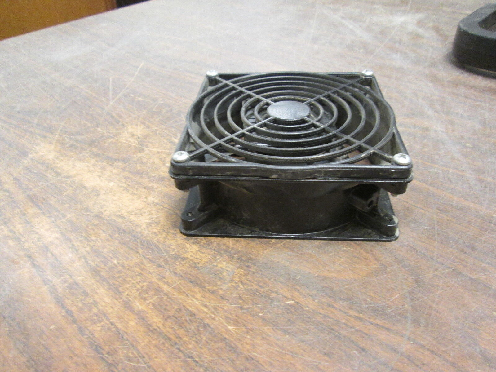 Comair Rotron Model MX2B3X Muffin XL Fan 039610 115V 0.20/0.18A 50/60Hz Used