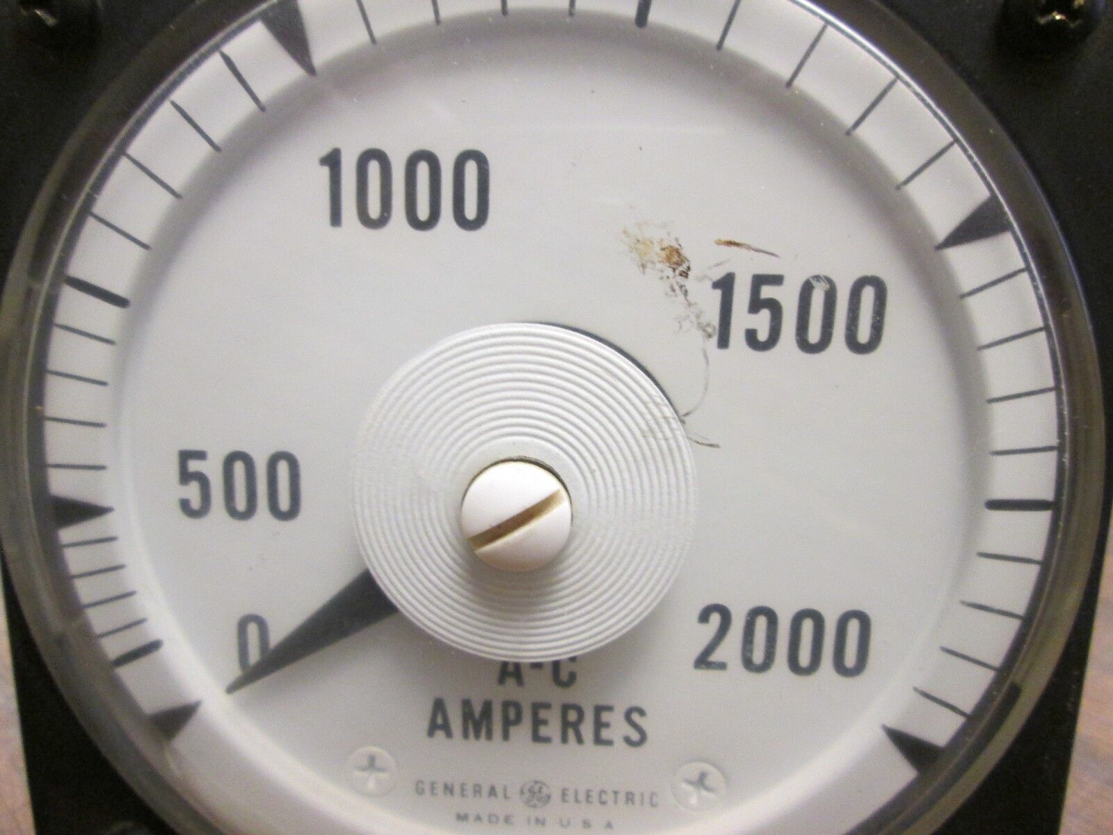 GE Type AB-40 AC Ammeter 50-103131-LSTM2 Range: 0-2000A CT Ratio: 400:1 Used