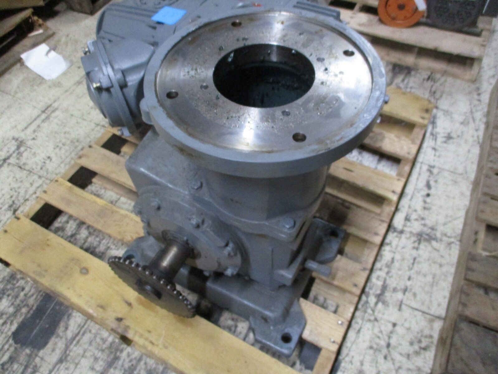 Reliance Electric Gear M629150001WR 23HP Max In 1800RPM In Ratio: 5.0 Used