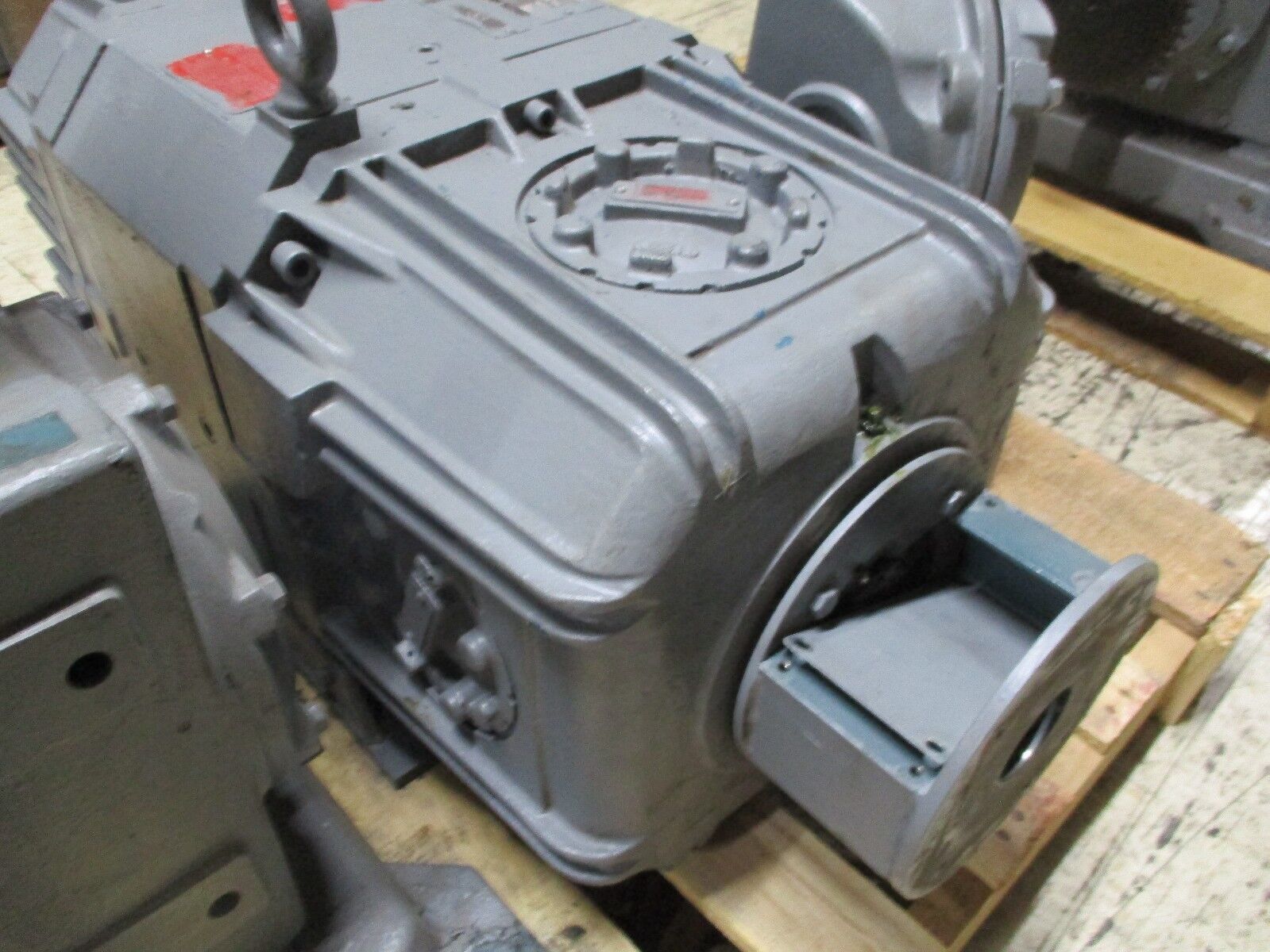 Reliance Electric DC Motor XC032BATY 1800RPM 240V 37.00A Used