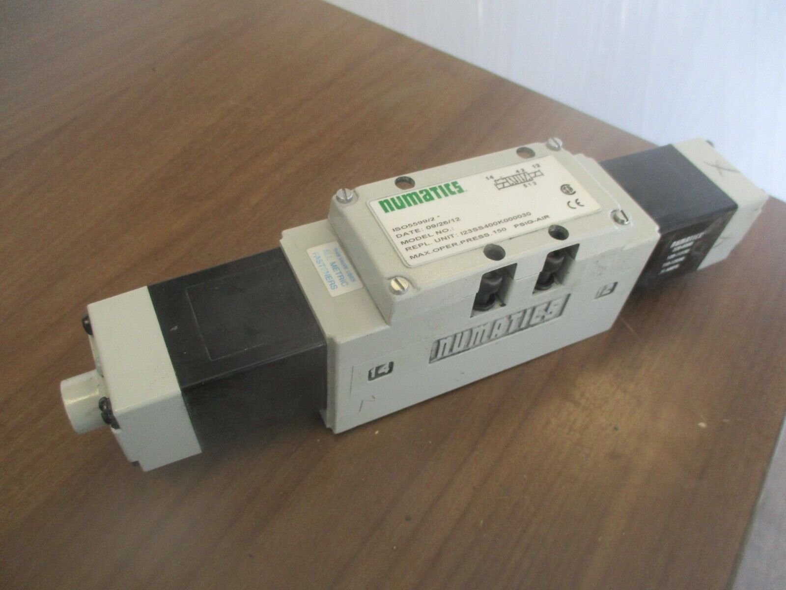 Numatics Solenoid Valve I23SS400K000030 150PSIG Air Used