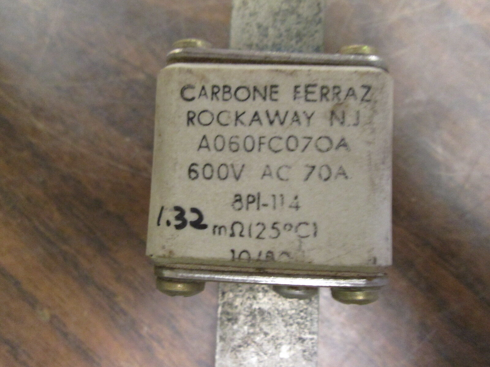 Carbone Ferraz Fuse A060FC070A 70A 600V Used