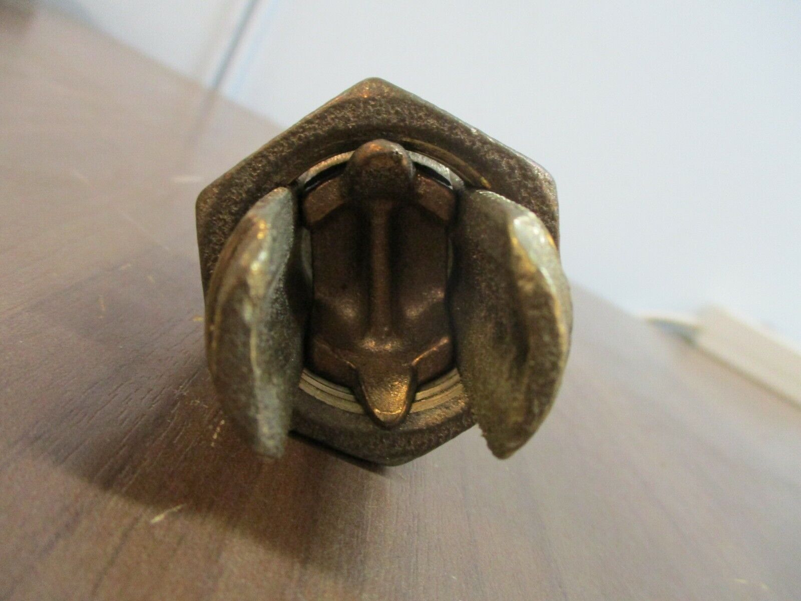 Ilsco Copper Split Bolt IK-350 2000V Equal Run/Tap: 350KCMIL-4/0STR New Surplus