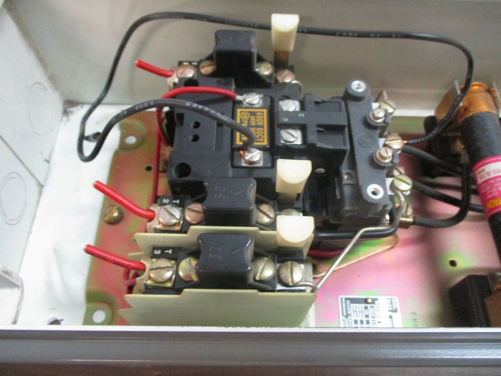 Allen-Bradley Fusible Size 0 Combination 885229 Ser. K 480V Coil Used