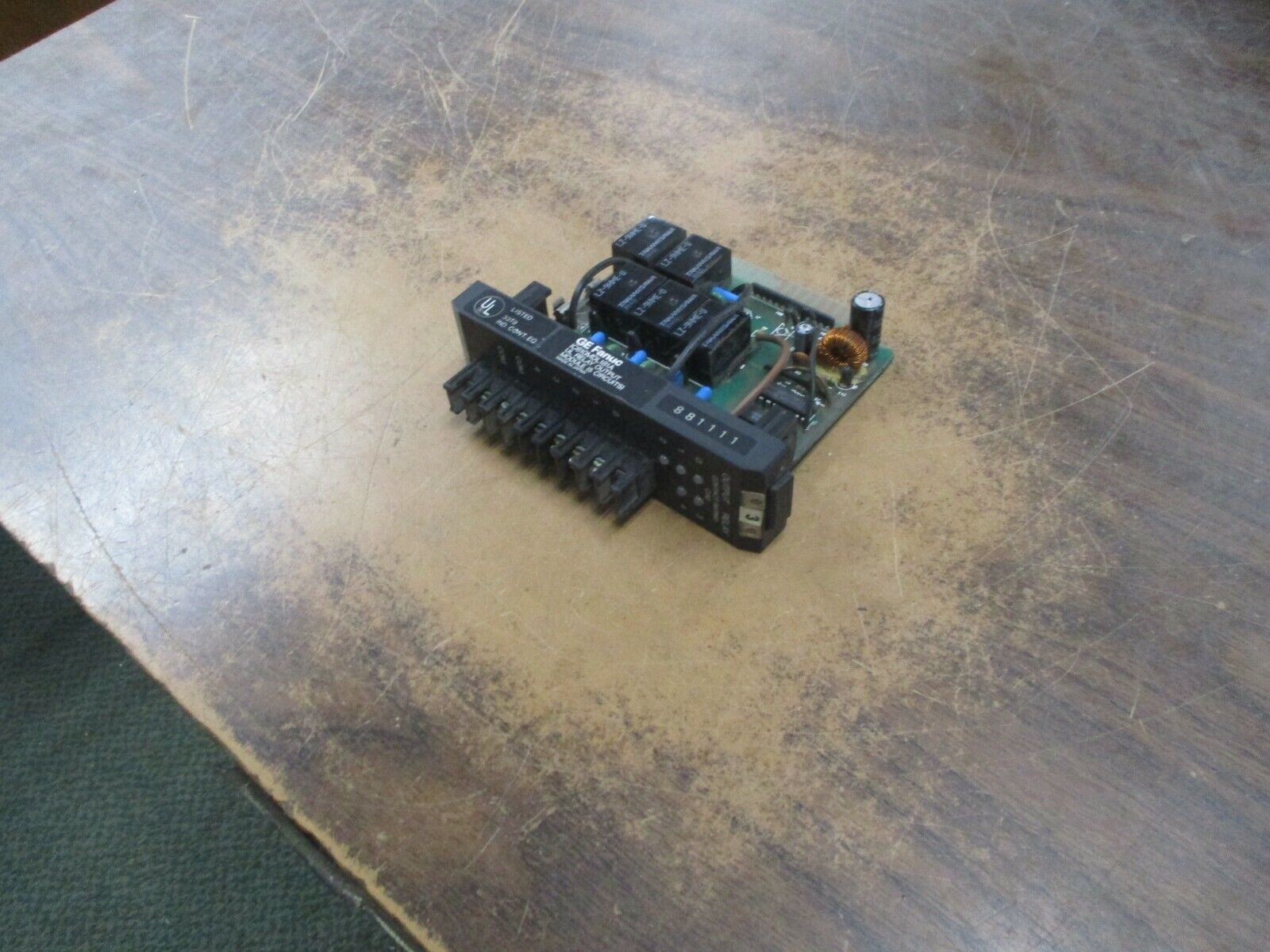 GE Fanuc Relay Output Module IC610MDL181A 5-Circuits Used
