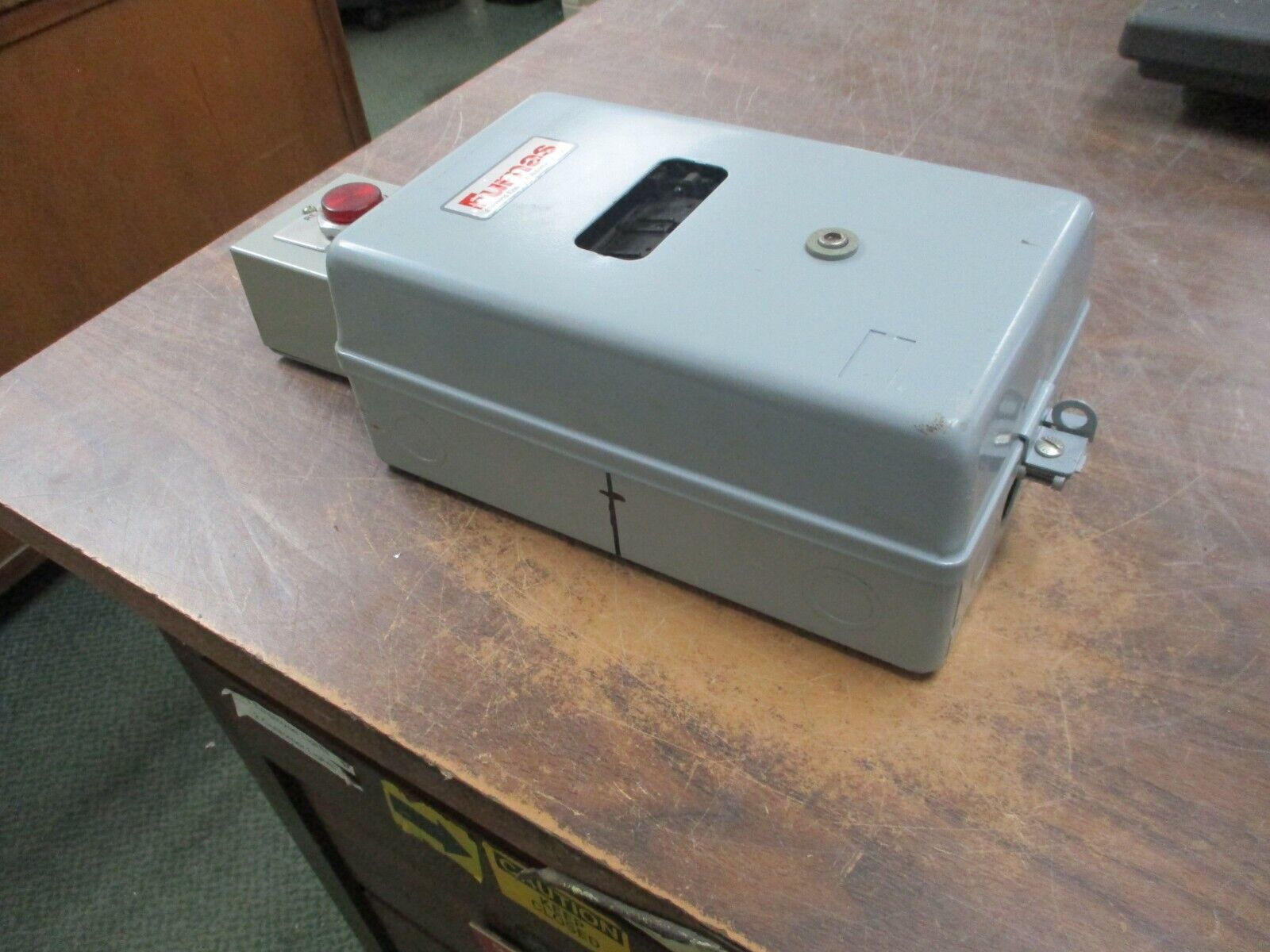 Furnas Enclosed Size 1 Starter 14DSF32BCA1G21 27A 600V 13-27A Trip Used