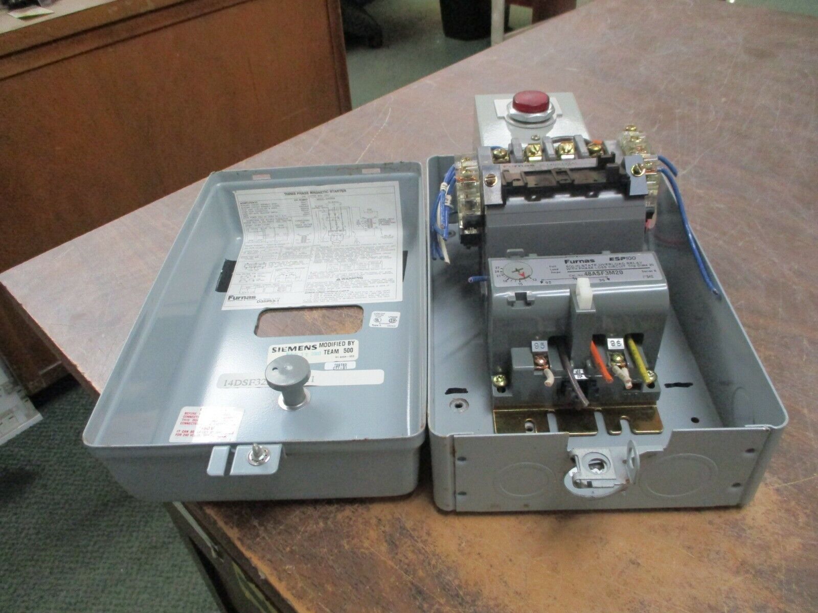 Furnas Enclosed Size 1 Starter 14DSF32BCA1G21 27A 600V 13-27A Trip Used