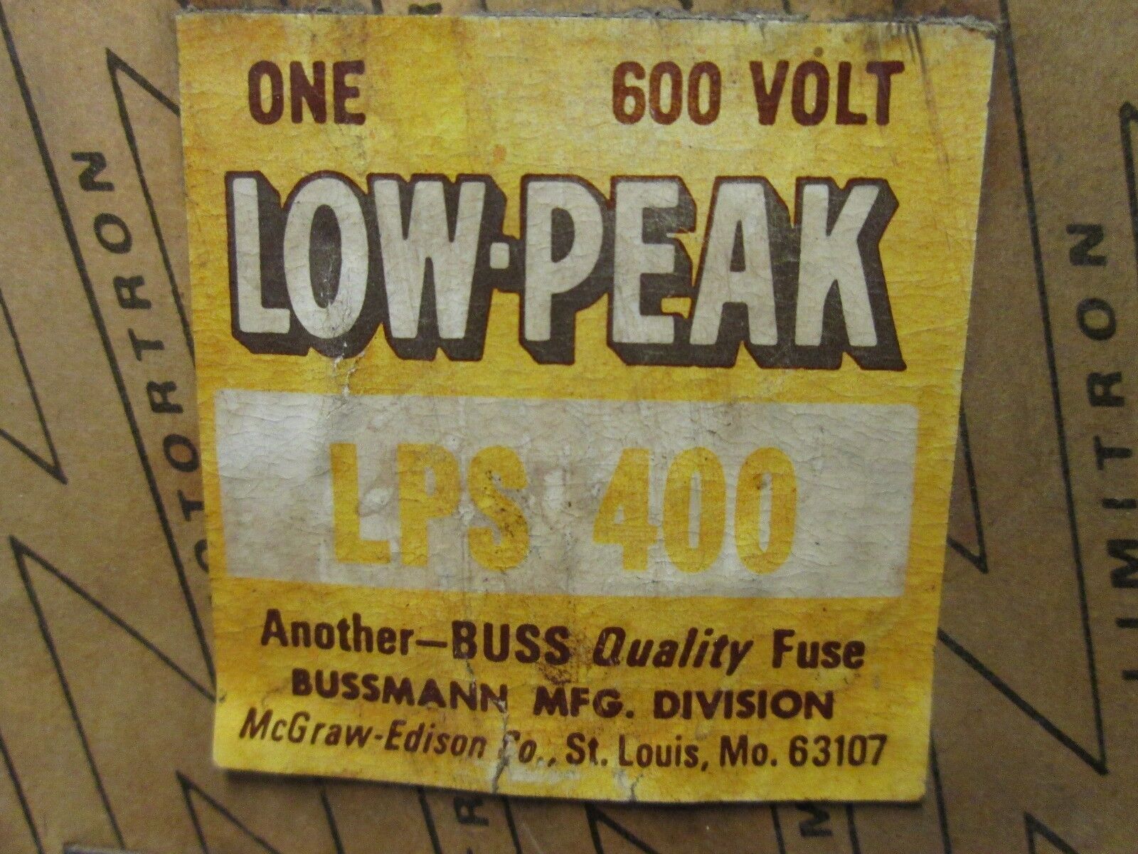 Buss Low-Peak Fuse LPS 400 600V 400A New Surplus