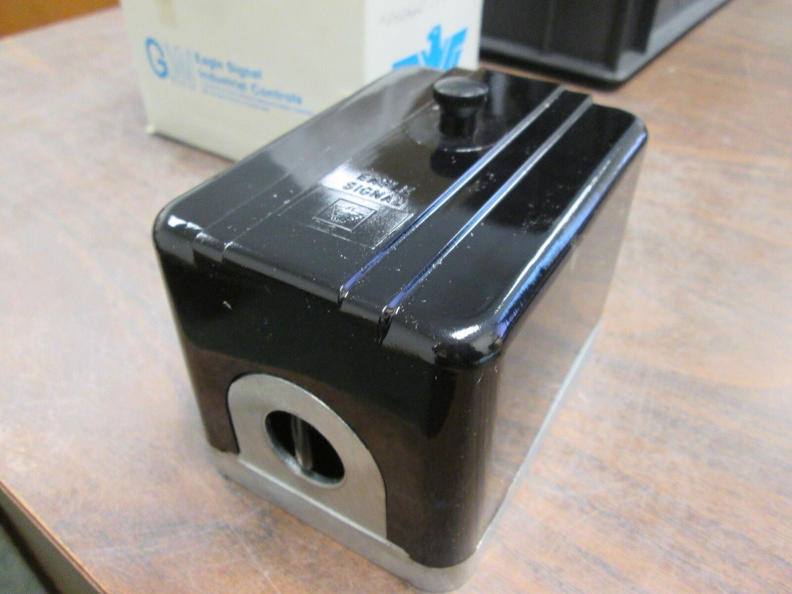 Eagle Signal Timer HD42A601 120V 60Hz 27.5min New Surplus