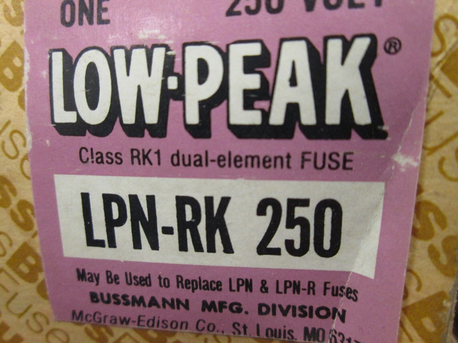 Buss Low-Peak Fuse LPN-RK 250 250V 250A New Surplus