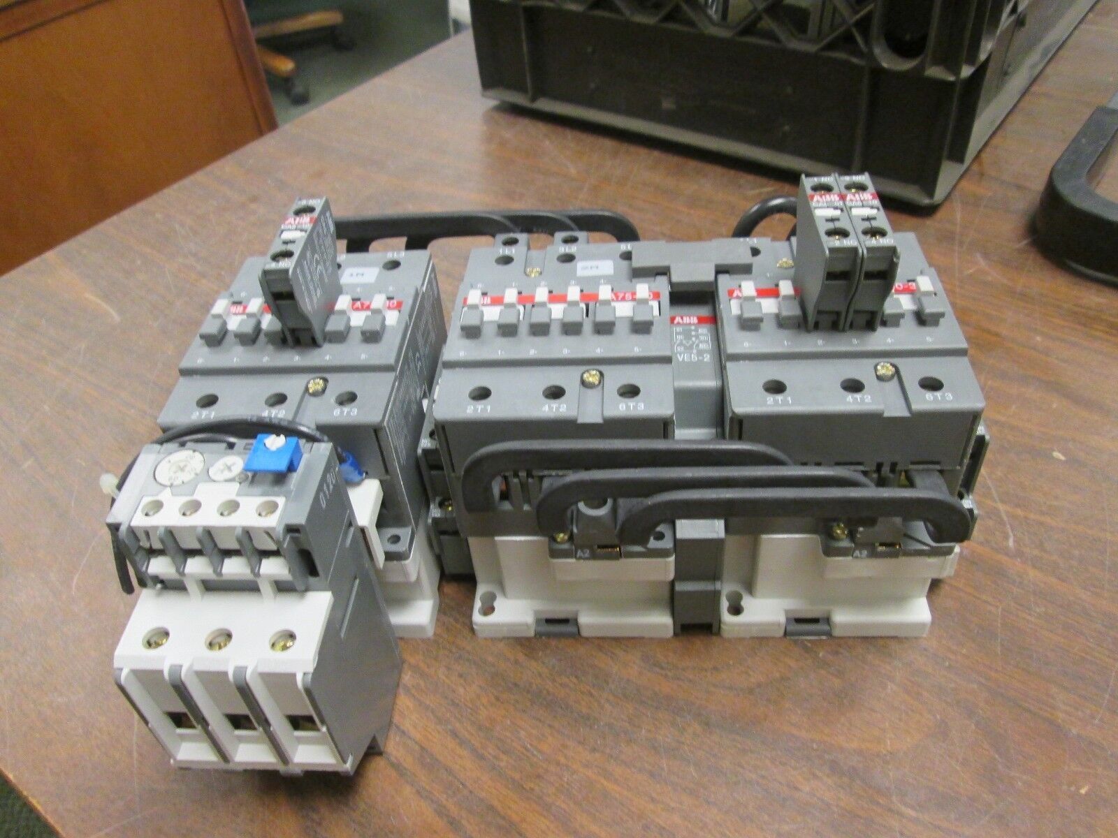 ABB Starter A75-30/A50-30 110/120V Coil 100A Overload: TA75 DU New Takeout