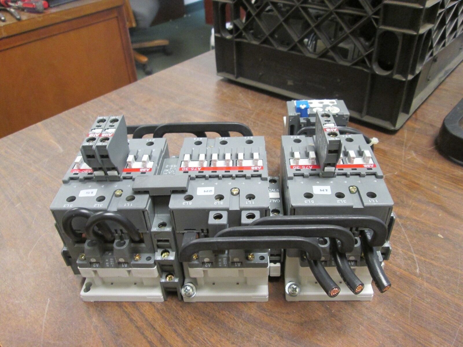 ABB Starter A75-30/A50-30 110/120V Coil 100A Overload: TA75 DU New Takeout