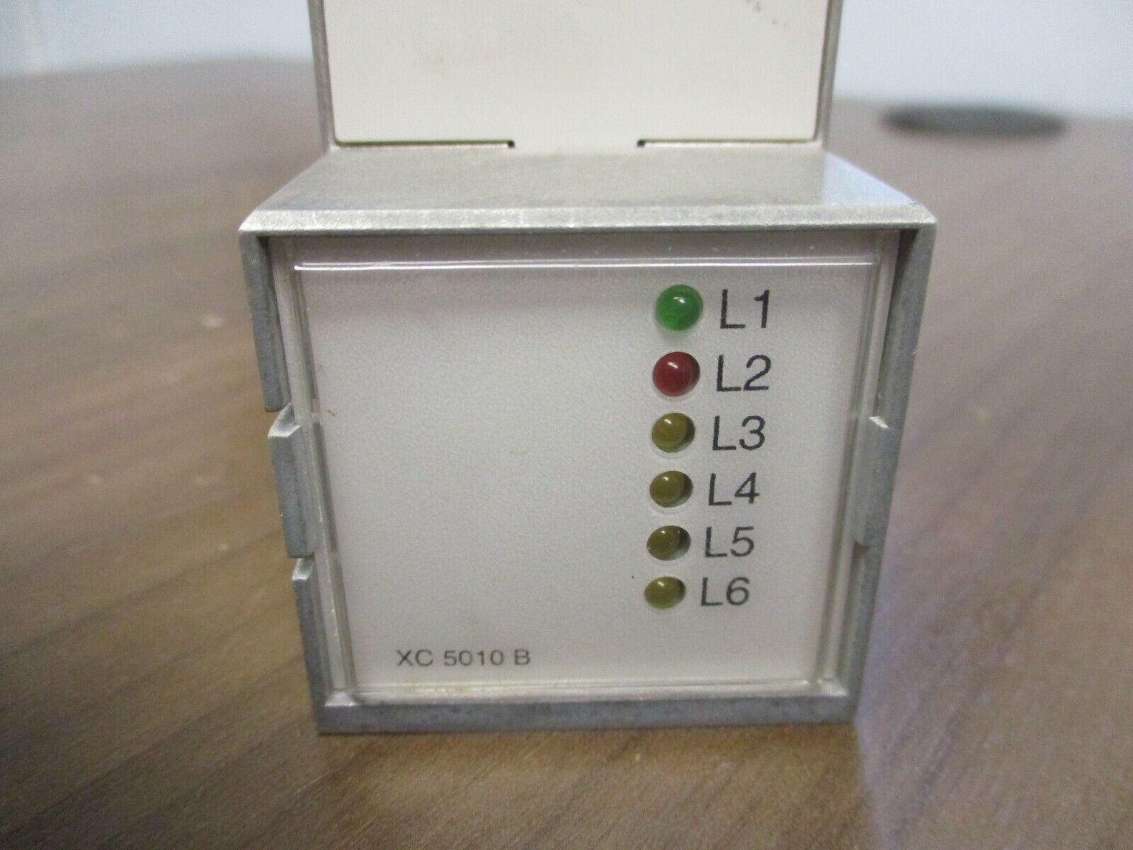 Honeywell CPU Module XC5010B HW V1.2 24VAC 47-63Hz 13VA Used