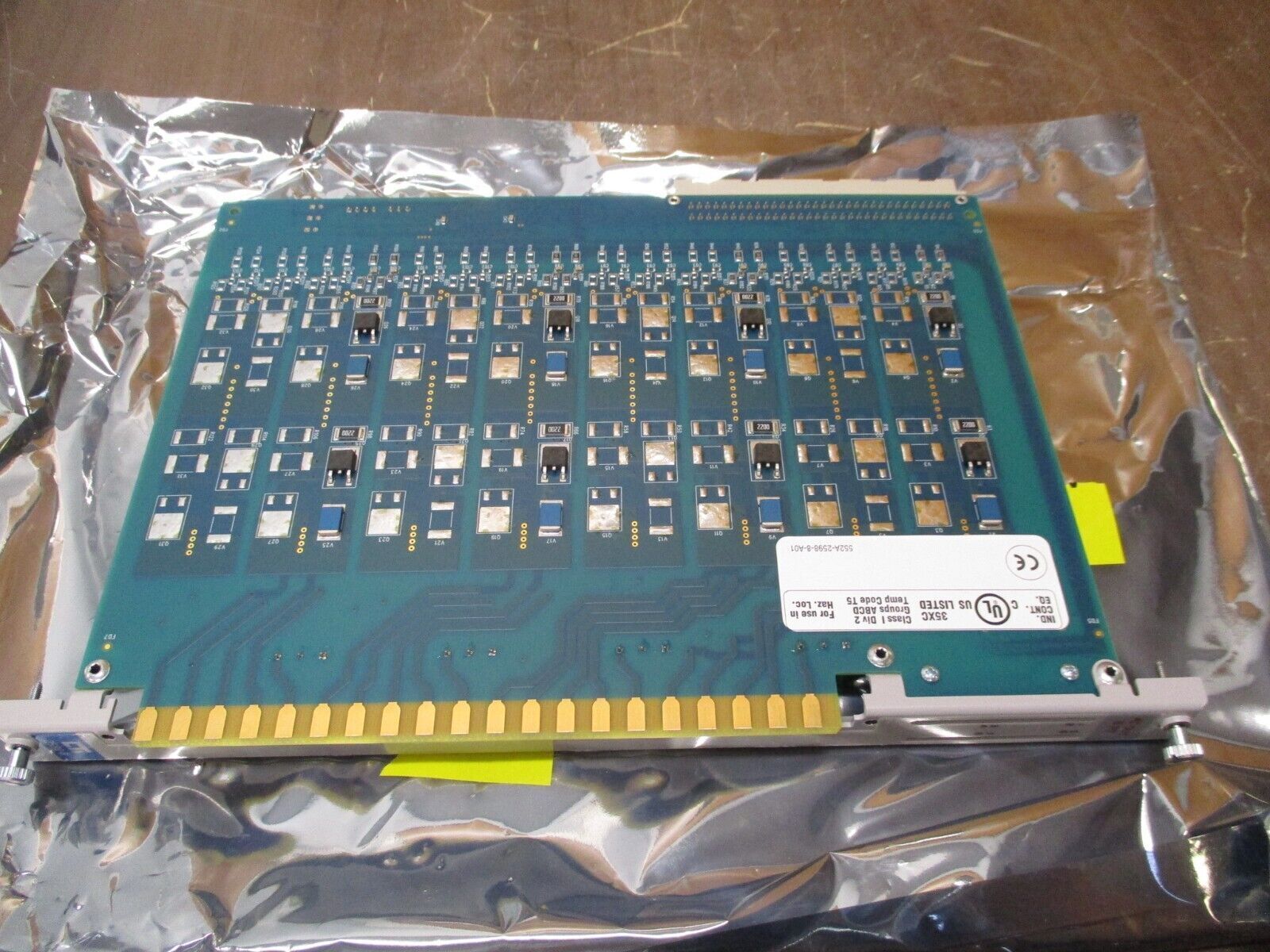 Control Technology AC Output Module 2598-8 8PT Rev. 006 New Surplus