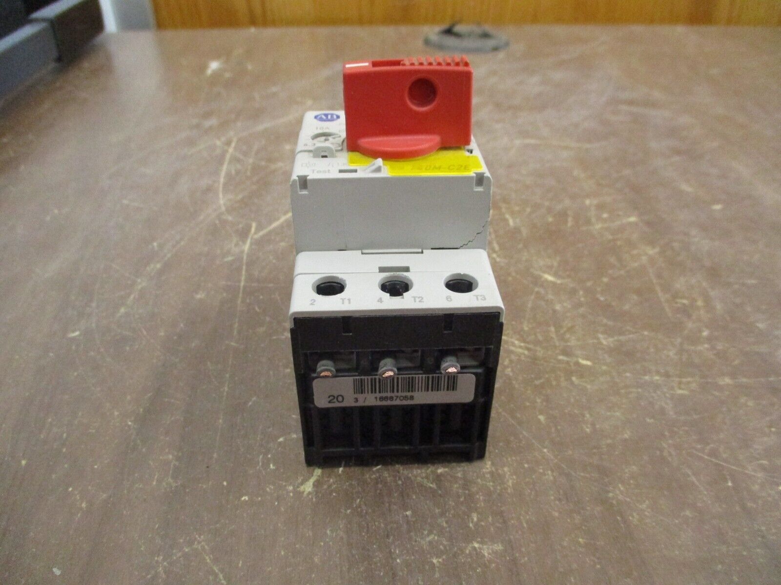 Allen-Bradley Manual Motor Protector 140M-C2E-C10 Trip : 6.3-10A Used