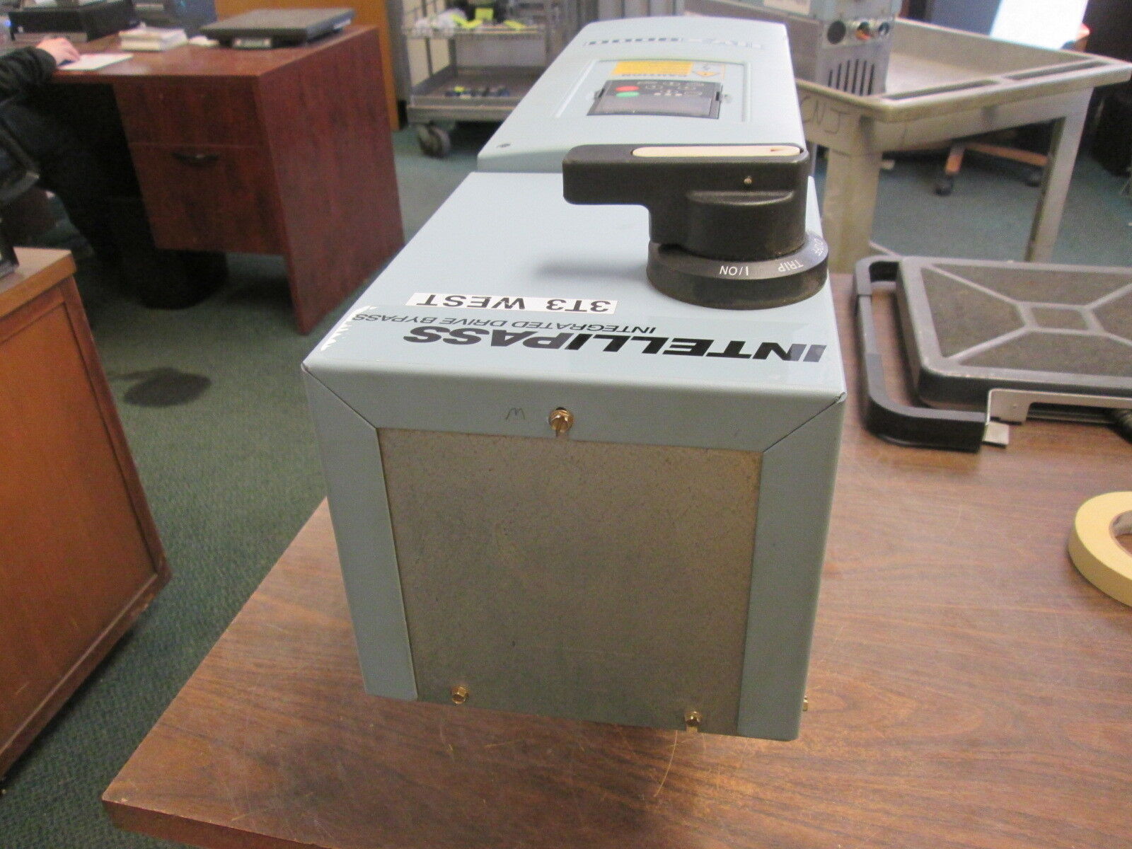 Eaton HVX9000 Variable Torque AC Drive w/ Intellipass HVX02514BKB 25HP VT 3Ph