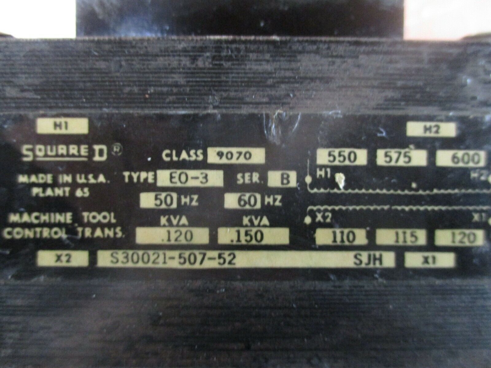 Square D Transformer 9070 E0-3 0.150KVA Pri: 600V Sec: 120V Used