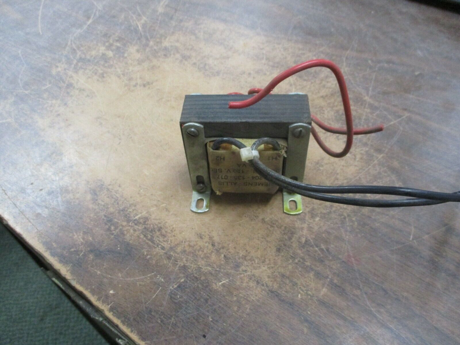 Siemens-Allis Transformer 25-204-135-017 45VA Pri: 480V Sec: 120V Used
