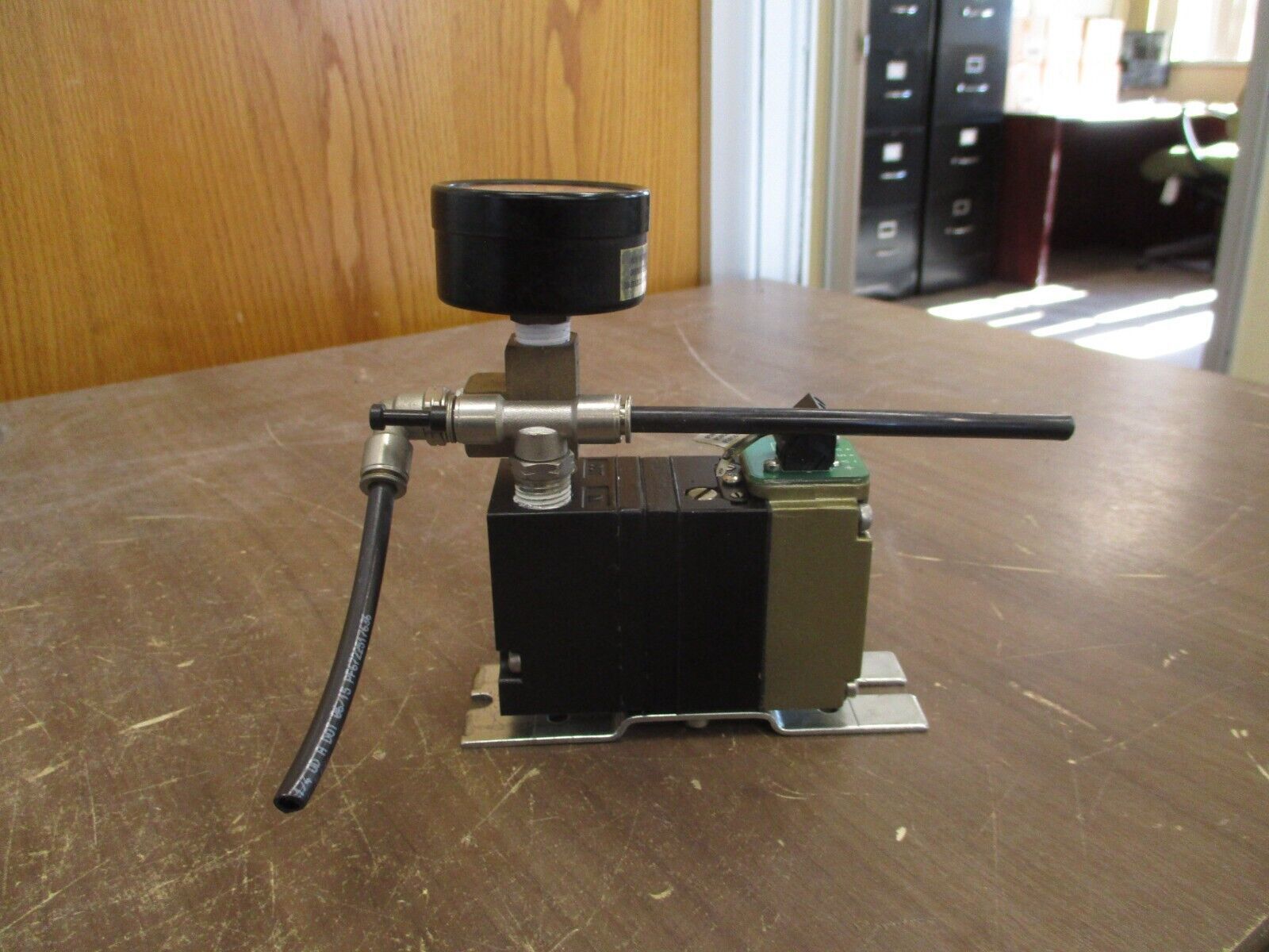 Fairchild Transducer TT7800-401 Input: 4-20mA Output: 3-15PSIG Used