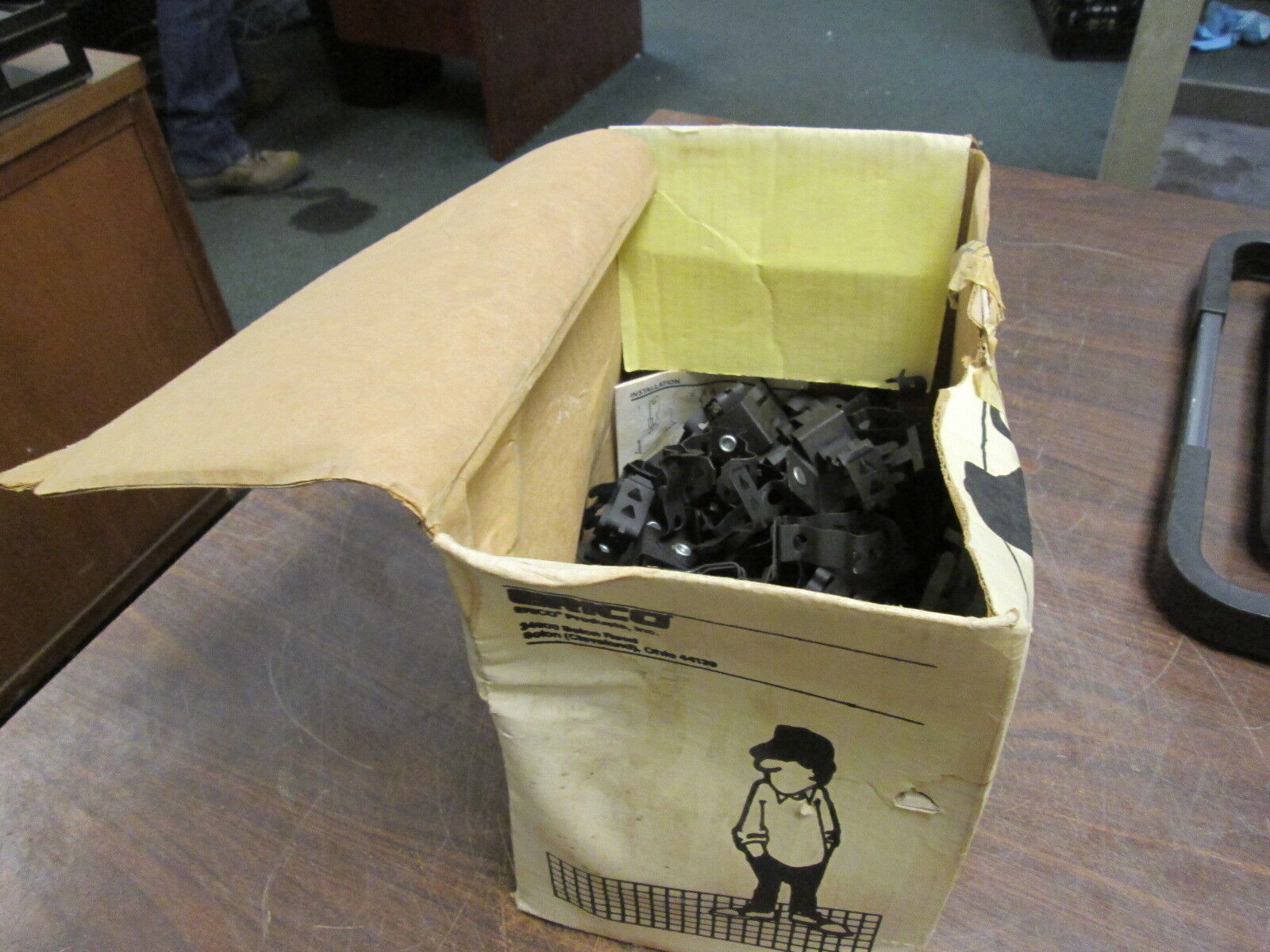 Caddy Combination Conduit Clip 8-12M *Approx 90* New Surplus